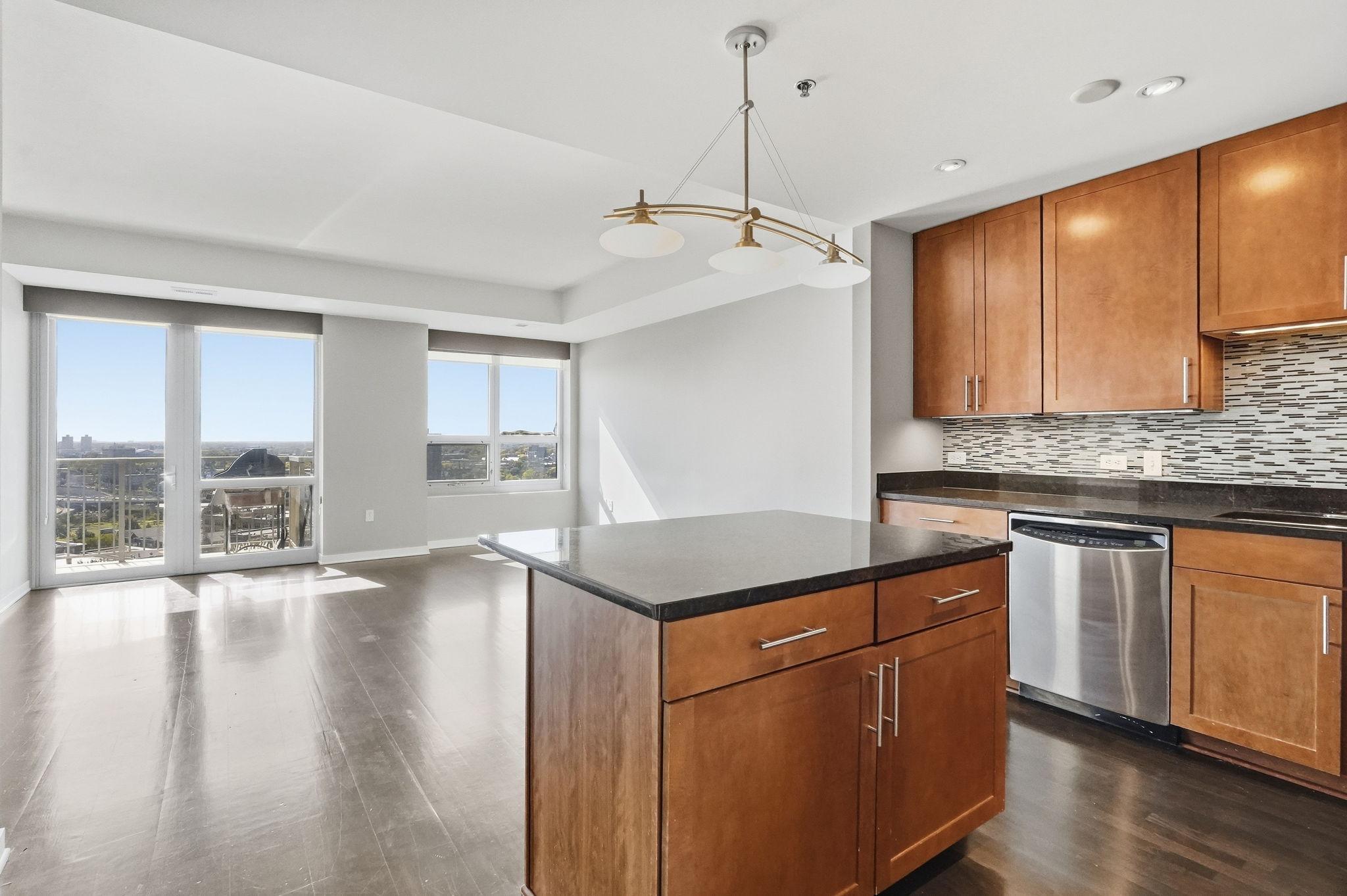 View of Residential at 929 Portland Avenue #1807, Minneapolis MN 55404, Minneapolis (18 of 38) - Mike Wilen | Minnesota Team Real Estate