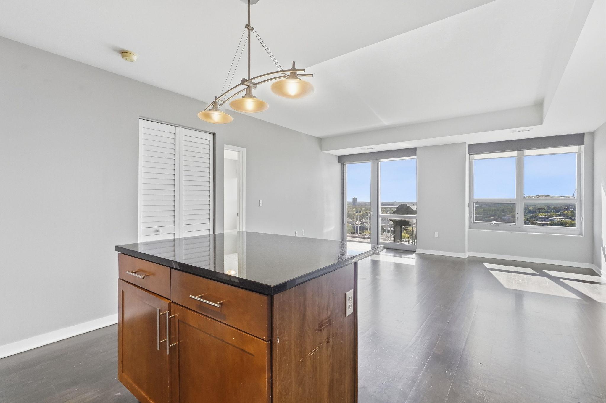View of Residential at 929 Portland Avenue #1807, Minneapolis MN 55404, Minneapolis (16 of 38) - Mike Wilen | Minnesota Team Real Estate