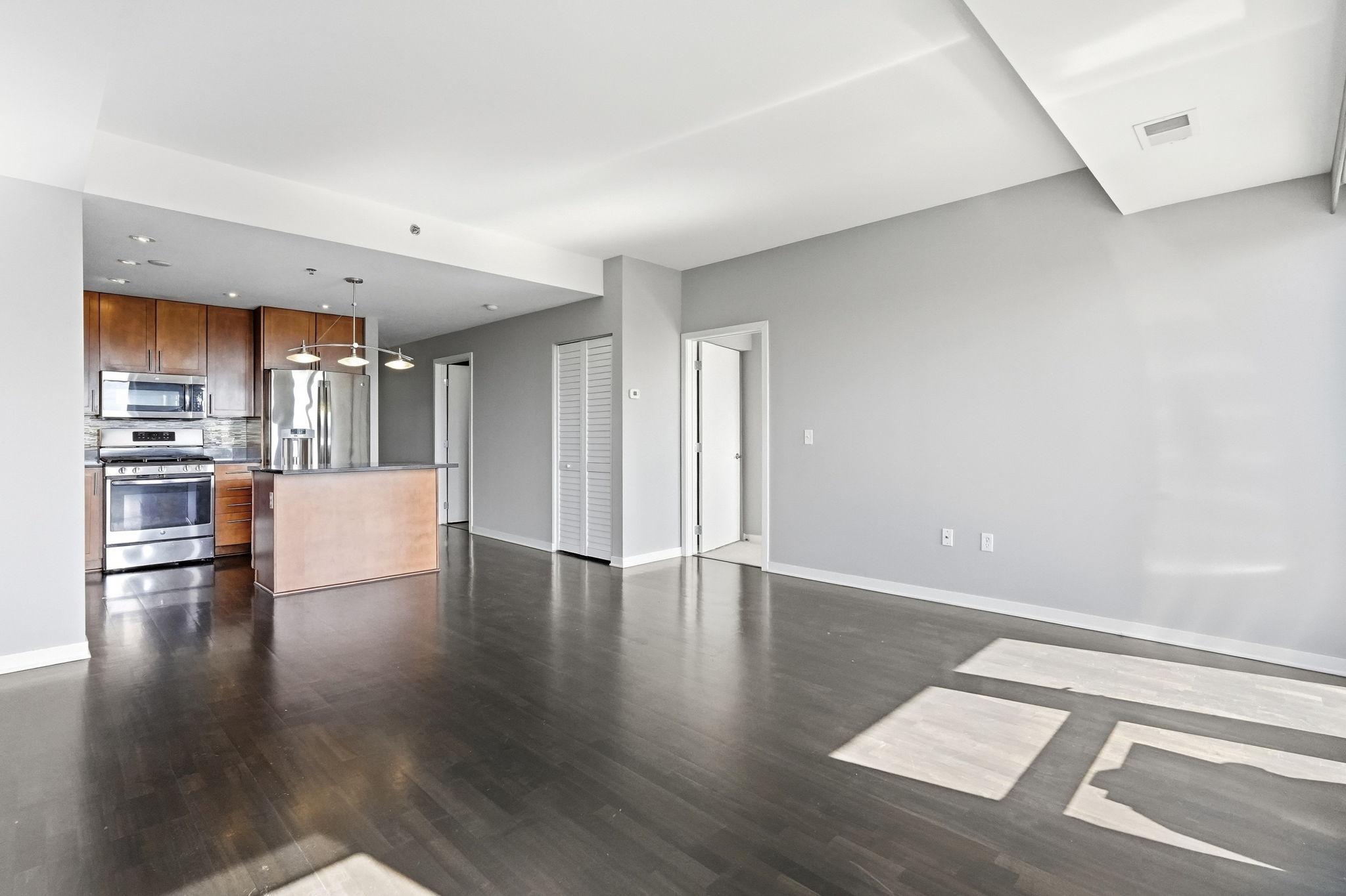 View of Residential at 929 Portland Avenue #1807, Minneapolis MN 55404, Minneapolis (12 of 38) - Mike Wilen | Minnesota Team Real Estate