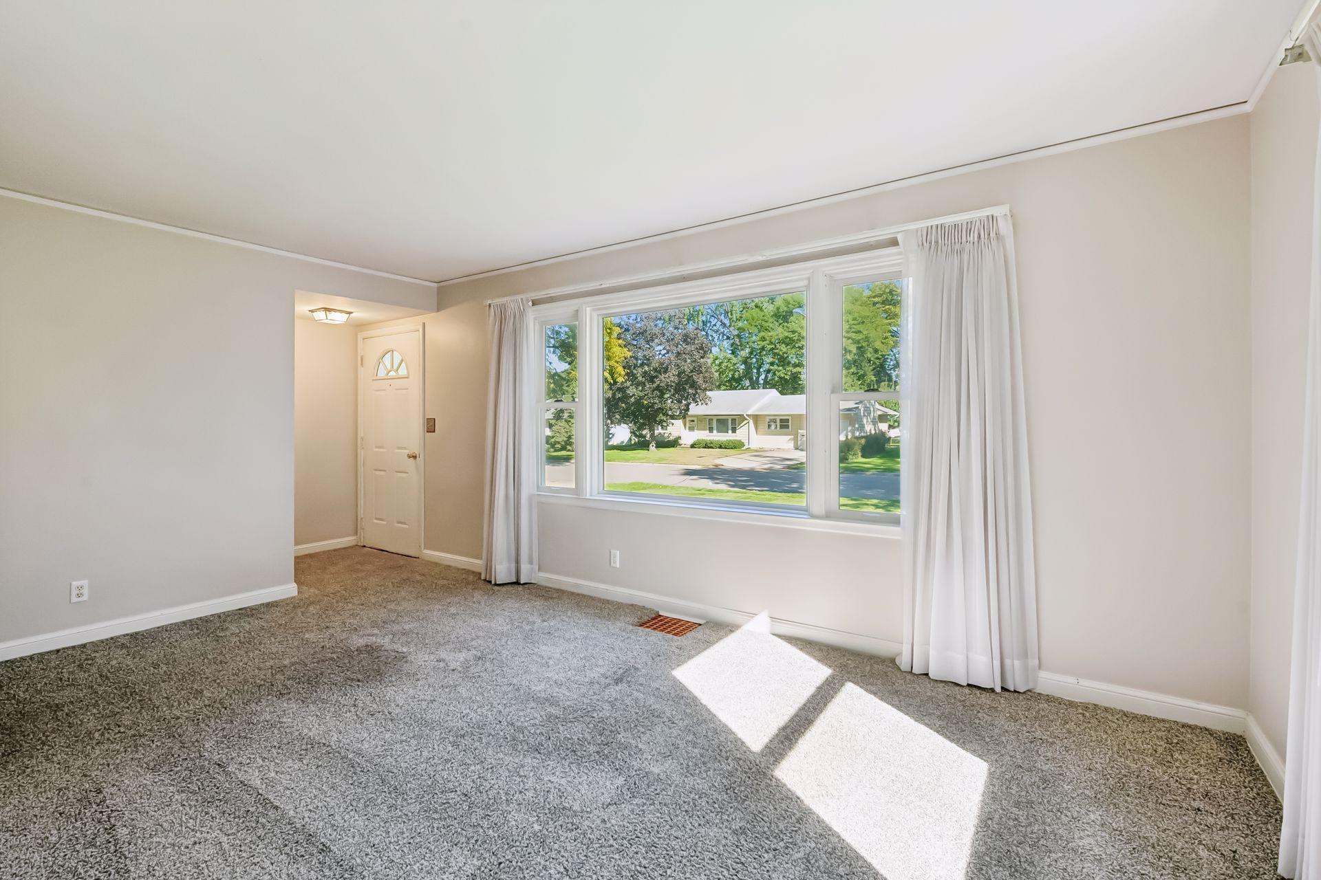 View of Residential at 7614 2nd Avenue, Richfield MN 55423, Richfield (8 of 44) - Mike Wilen | Minnesota Team Real Estate