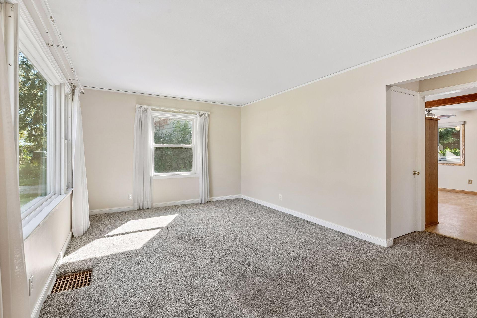 View of Residential at 7614 2nd Avenue, Richfield MN 55423, Richfield (5 of 44) - Mike Wilen | Minnesota Team Real Estate