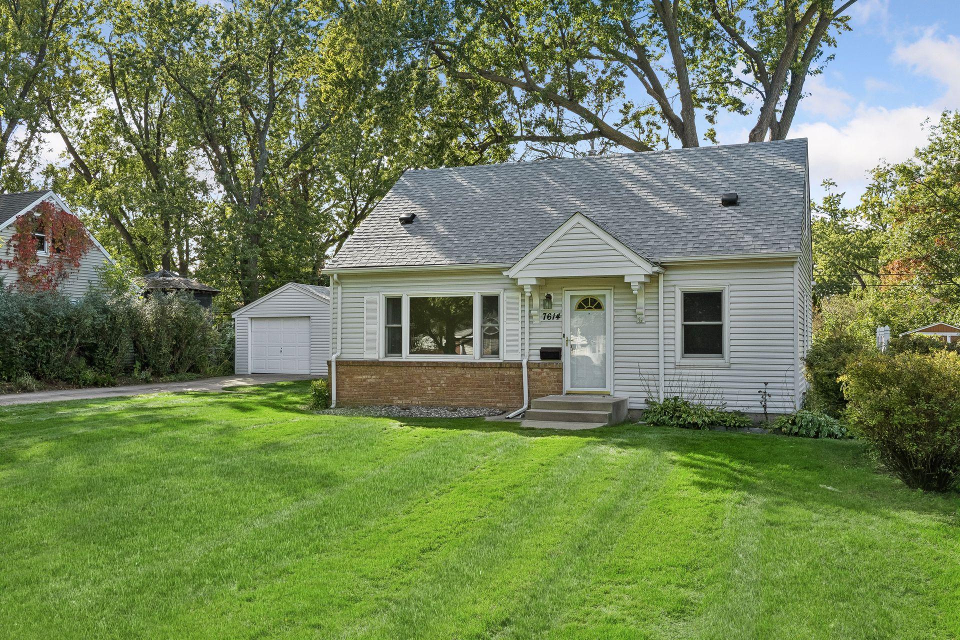 View of Residential at 7614 2nd Avenue, Richfield MN 55423, Richfield (3 of 44) - Mike Wilen | Minnesota Team Real Estate