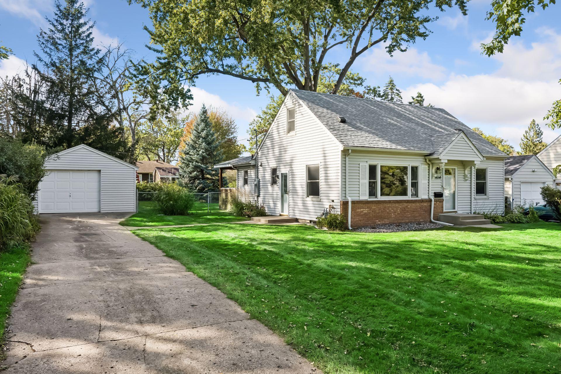 View of Residential at 7614 2nd Avenue, Richfield MN 55423, Richfield (4 of 44) - Mike Wilen | Minnesota Team Real Estate