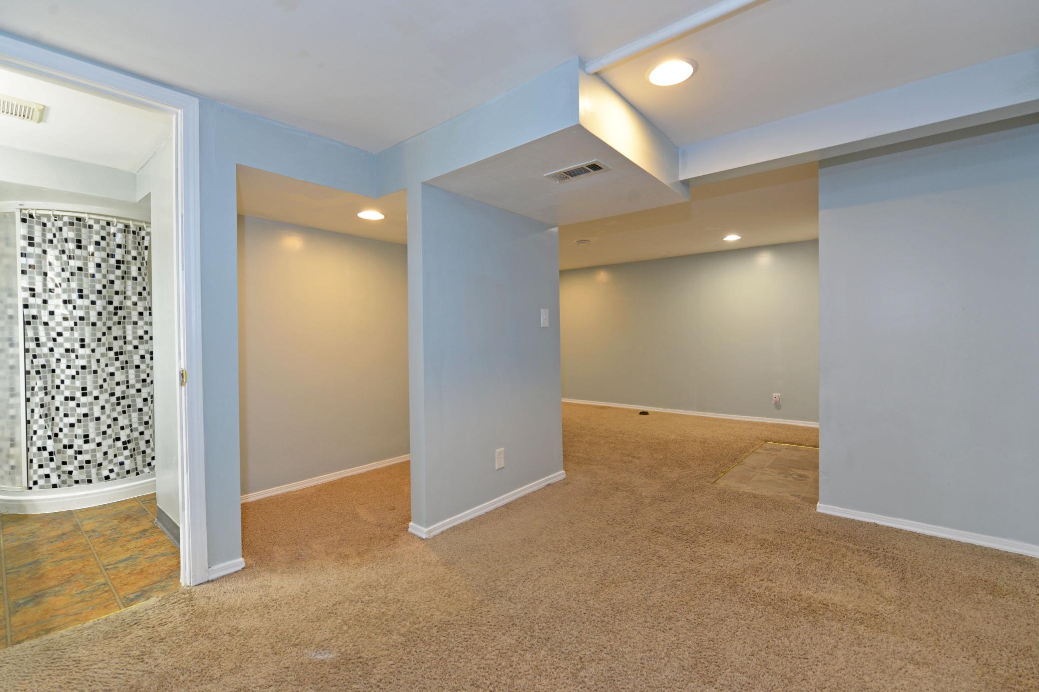 View of Residential at 6806 Scott Avenue, Brooklyn Center MN 55429, Brooklyn Center (19 of 32) - Mike Wilen | Minnesota Team Real Estate