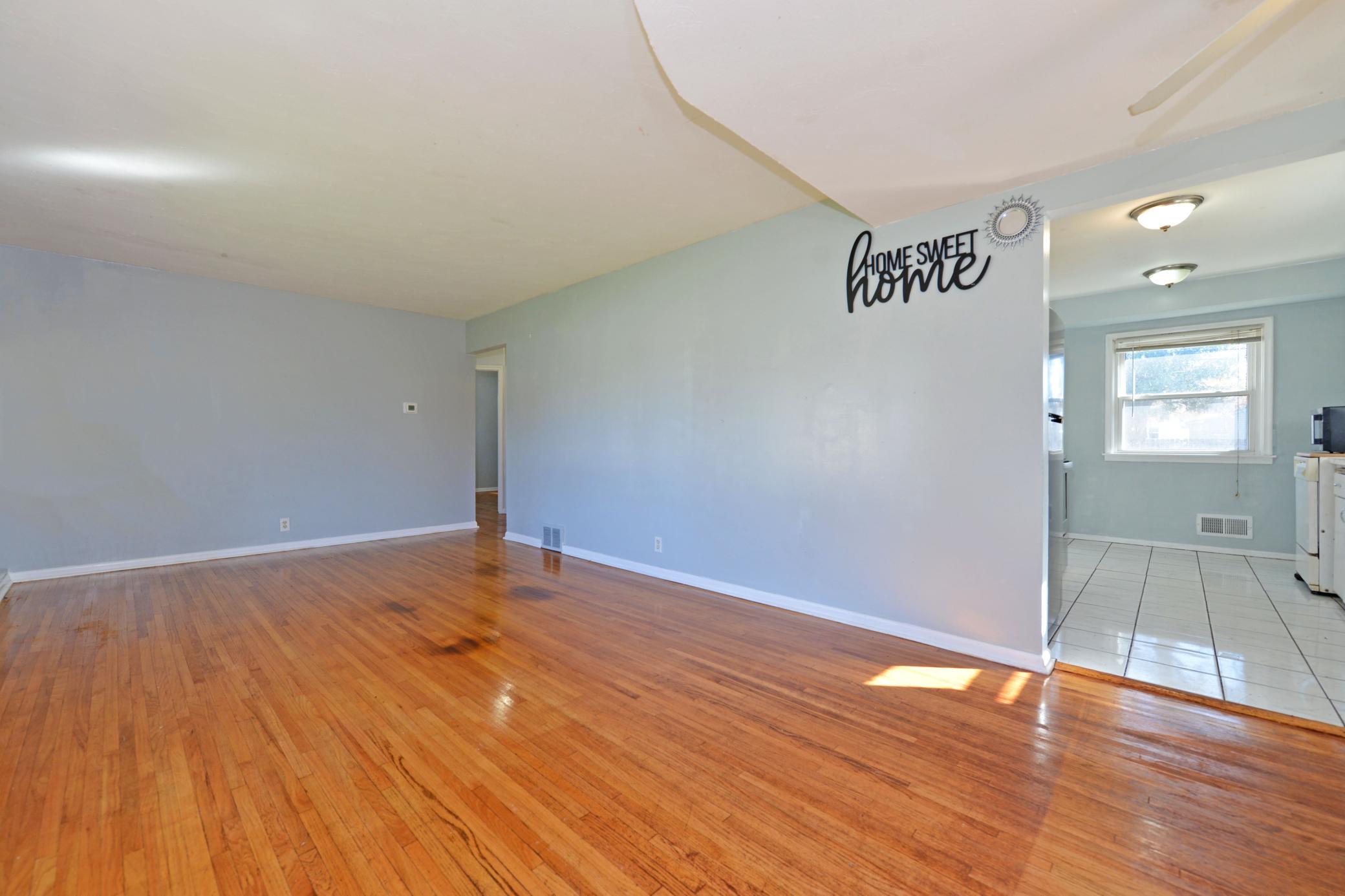 View of Residential at 6806 Scott Avenue, Brooklyn Center MN 55429, Brooklyn Center (4 of 32) - Mike Wilen | Minnesota Team Real Estate