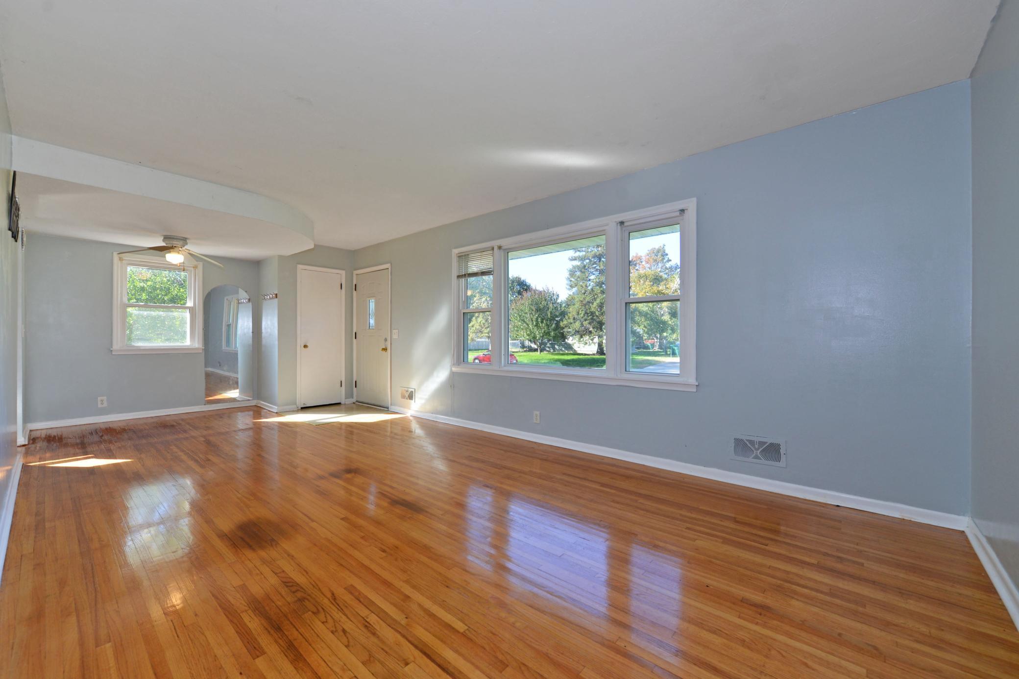 View of Residential at 6806 Scott Avenue, Brooklyn Center MN 55429, Brooklyn Center (3 of 32) - Mike Wilen | Minnesota Team Real Estate