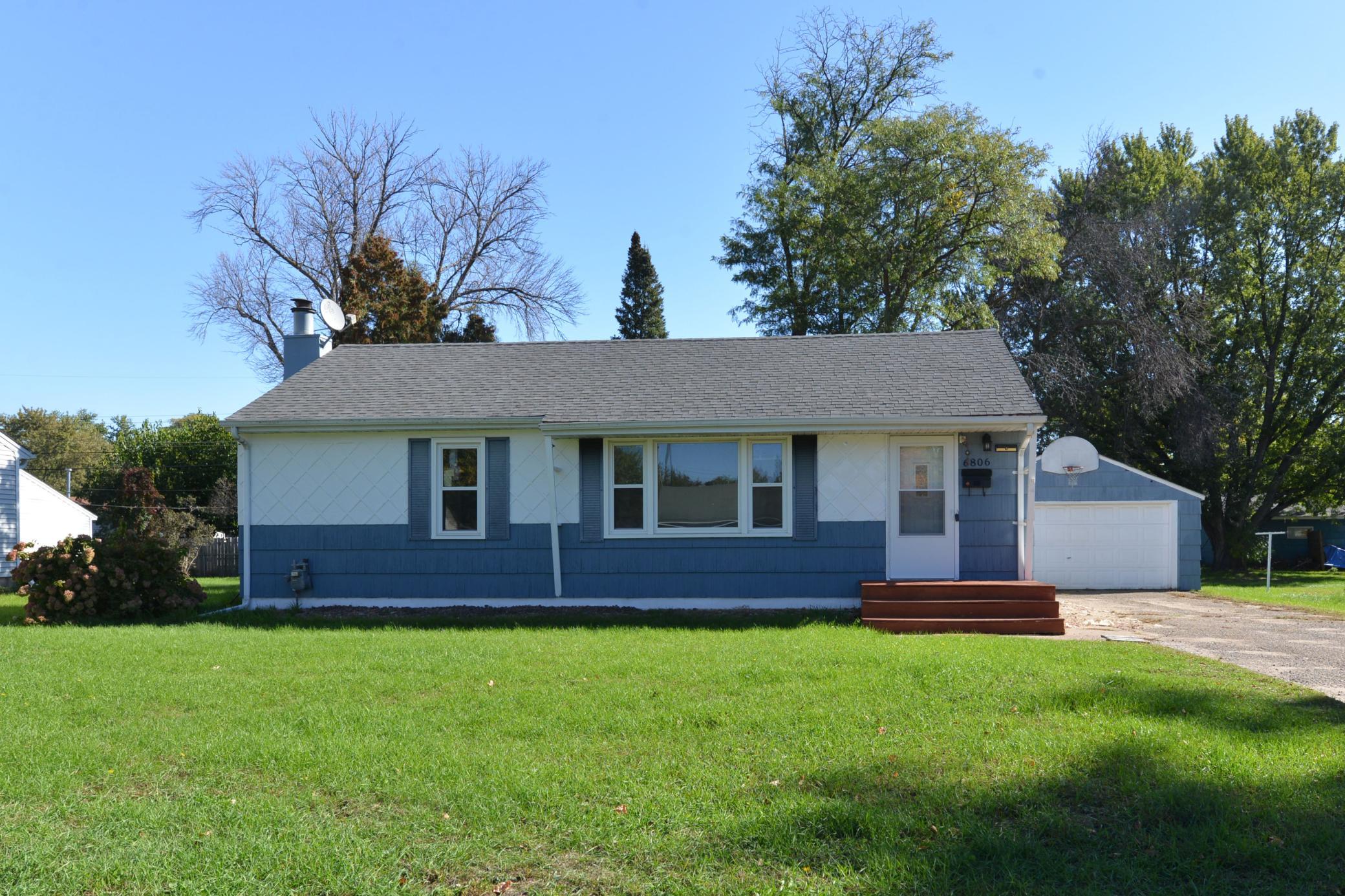 View of Single Family at 6806 Scott Avenue, Brooklyn Center - Mike Wilen | Minnesota Team Real Estate