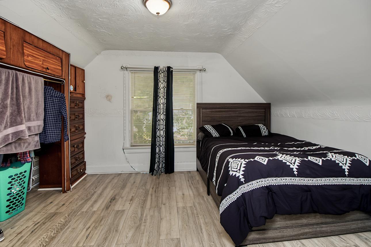 View of Residential Income at 970 Sherburne Avenue, Saint Paul MN 55104, Saint Paul (13 of 23) - Mike Wilen | Minnesota Team Real Estate