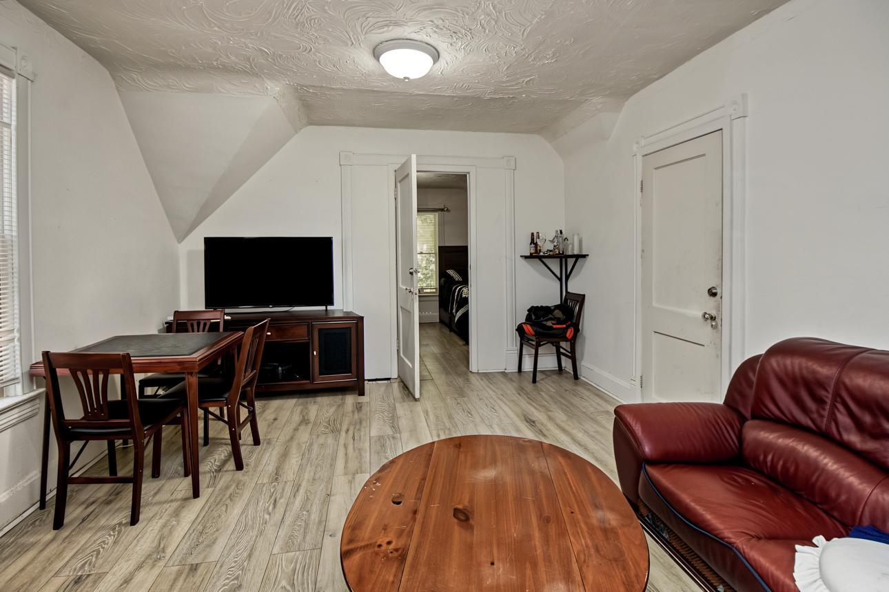 View of Residential Income at 970 Sherburne Avenue, Saint Paul MN 55104, Saint Paul (11 of 23) - Mike Wilen | Minnesota Team Real Estate