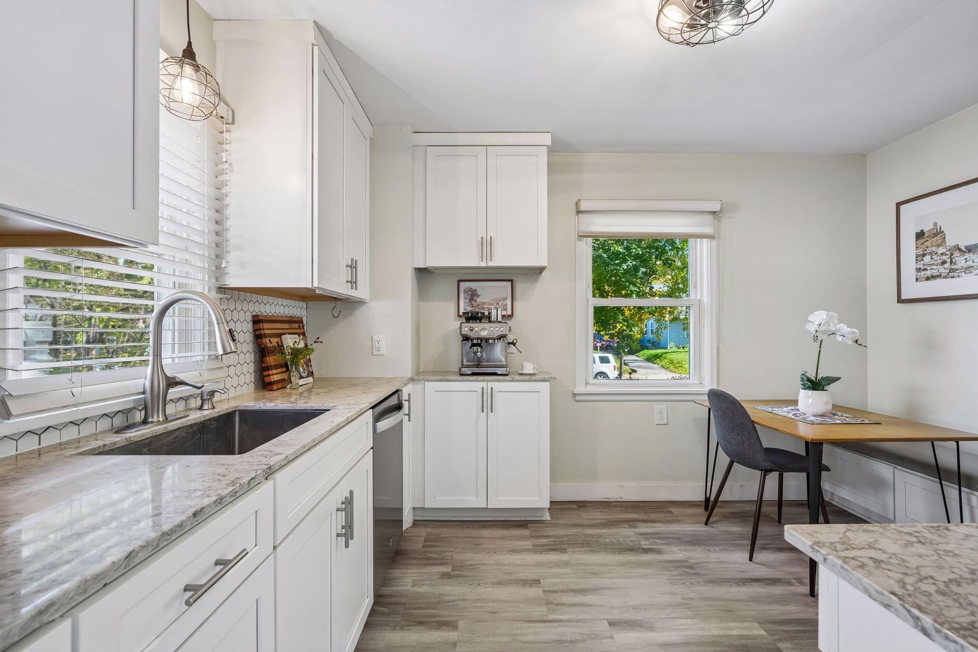 View of Residential at 3947 Yates Avenue, Robbinsdale MN 55422, Robbinsdale (9 of 31) - Mike Wilen | Minnesota Team Real Estate