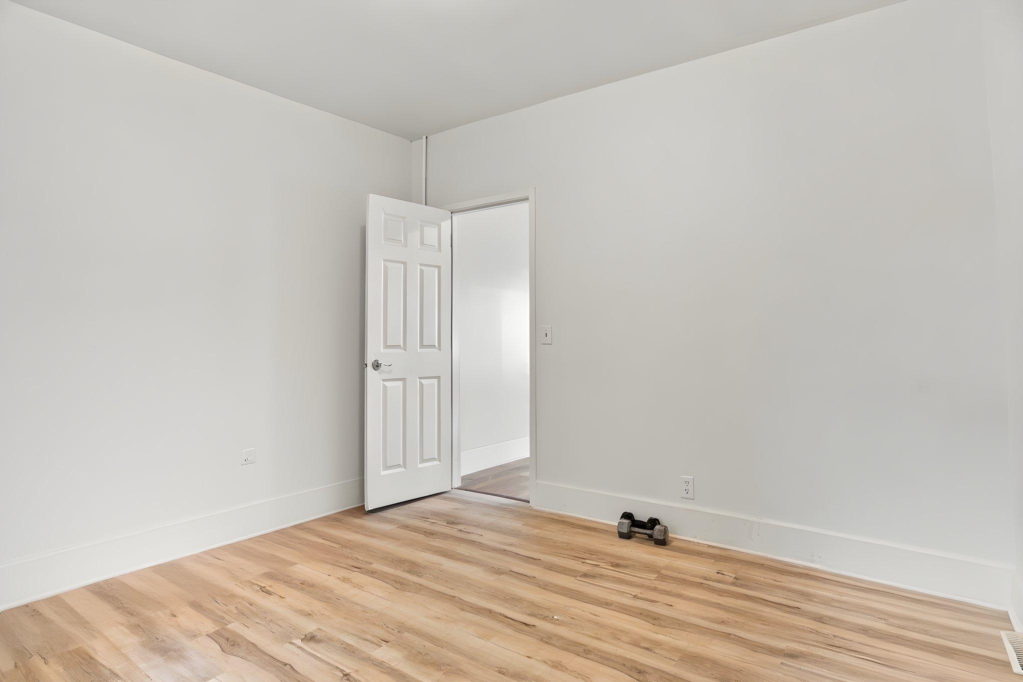 View of Residential Income at 2802 Girard Avenue, Minneapolis MN 55411, Minneapolis (17 of 32) - Mike Wilen | Minnesota Team Real Estate