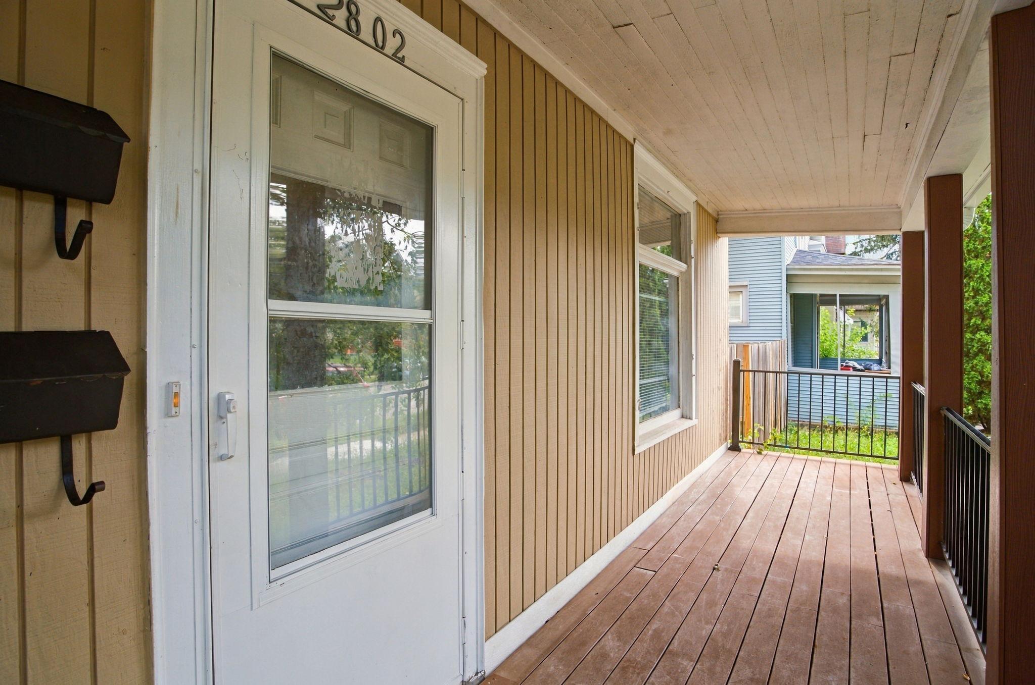View of Residential Income at 2802 Girard Avenue, Minneapolis MN 55411, Minneapolis (5 of 32) - Mike Wilen | Minnesota Team Real Estate
