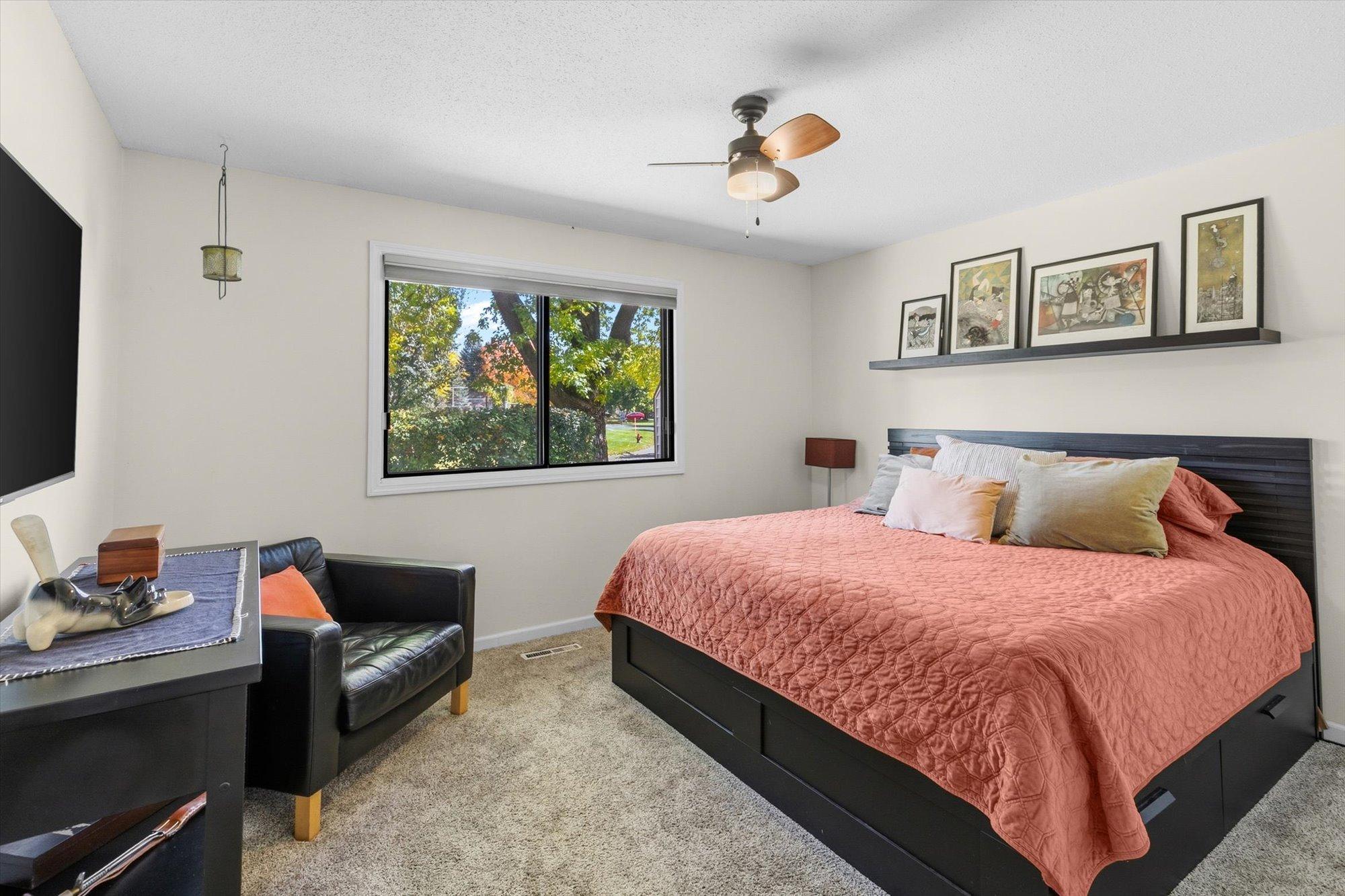 View of Residential at 576 Donegal Circle, Shoreview MN 55126, Shoreview (13 of 22) - Mike Wilen | Minnesota Team Real Estate