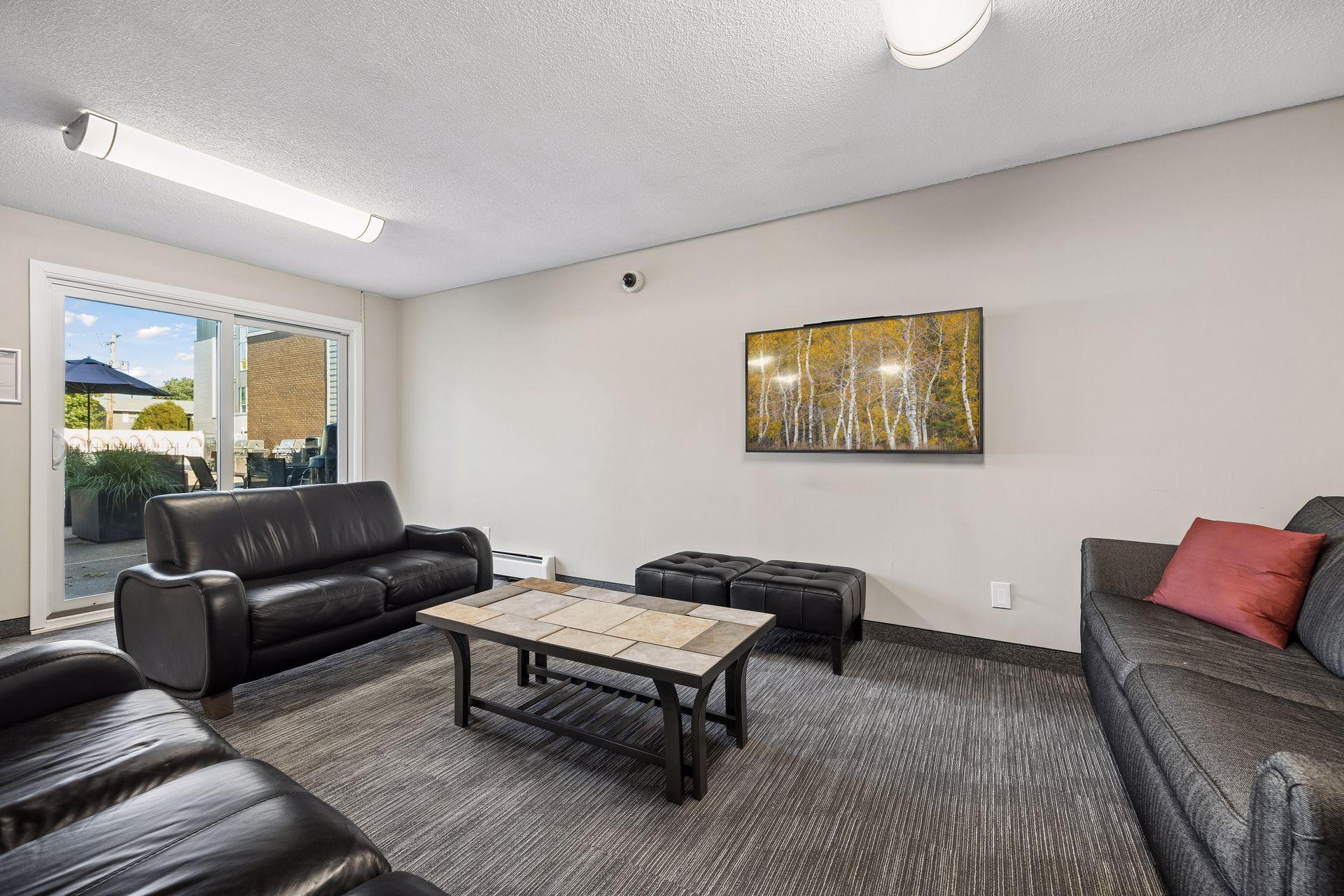 View of Residential at 333 8th Street #219, Minneapolis MN 55414, Minneapolis (28 of 47) - Mike Wilen | Minnesota Team Real Estate