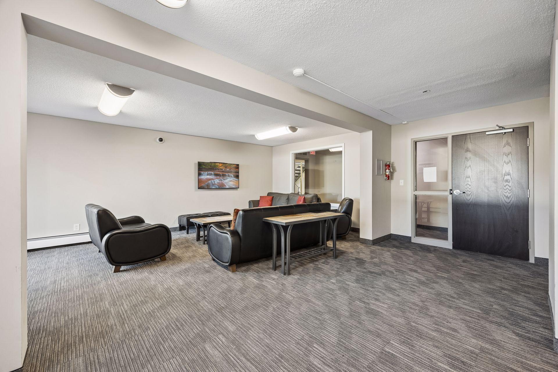 View of Residential at 333 8th Street #219, Minneapolis MN 55414, Minneapolis (27 of 47) - Mike Wilen | Minnesota Team Real Estate