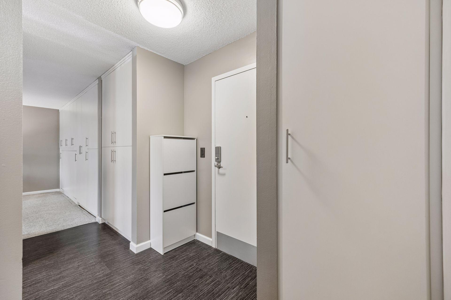 View of Residential at 333 8th Street #219, Minneapolis MN 55414, Minneapolis (24 of 47) - Mike Wilen | Minnesota Team Real Estate