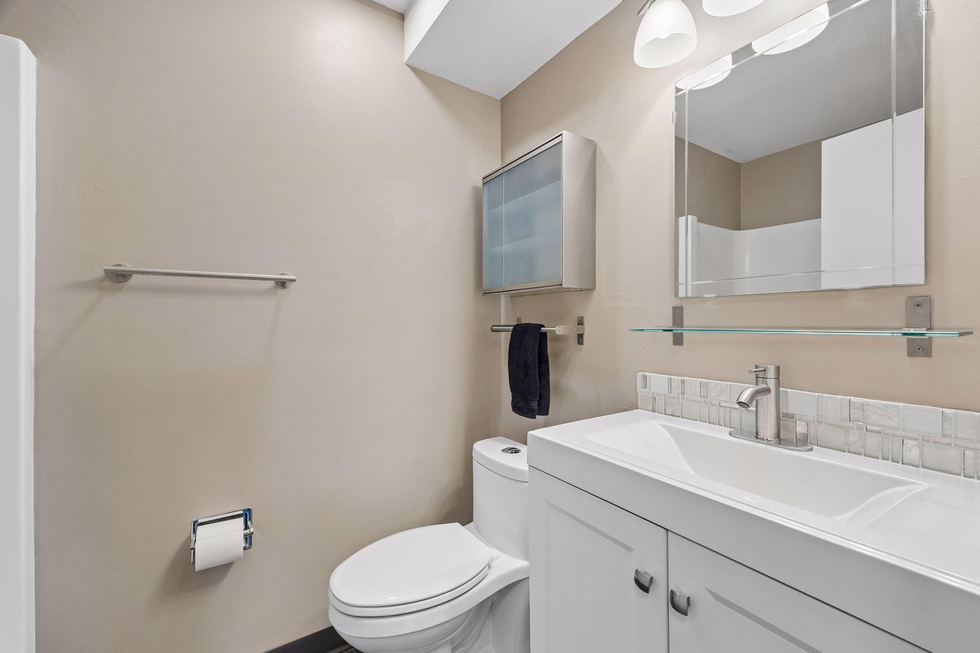 View of Residential at 333 8th Street #219, Minneapolis MN 55414, Minneapolis (23 of 47) - Mike Wilen | Minnesota Team Real Estate