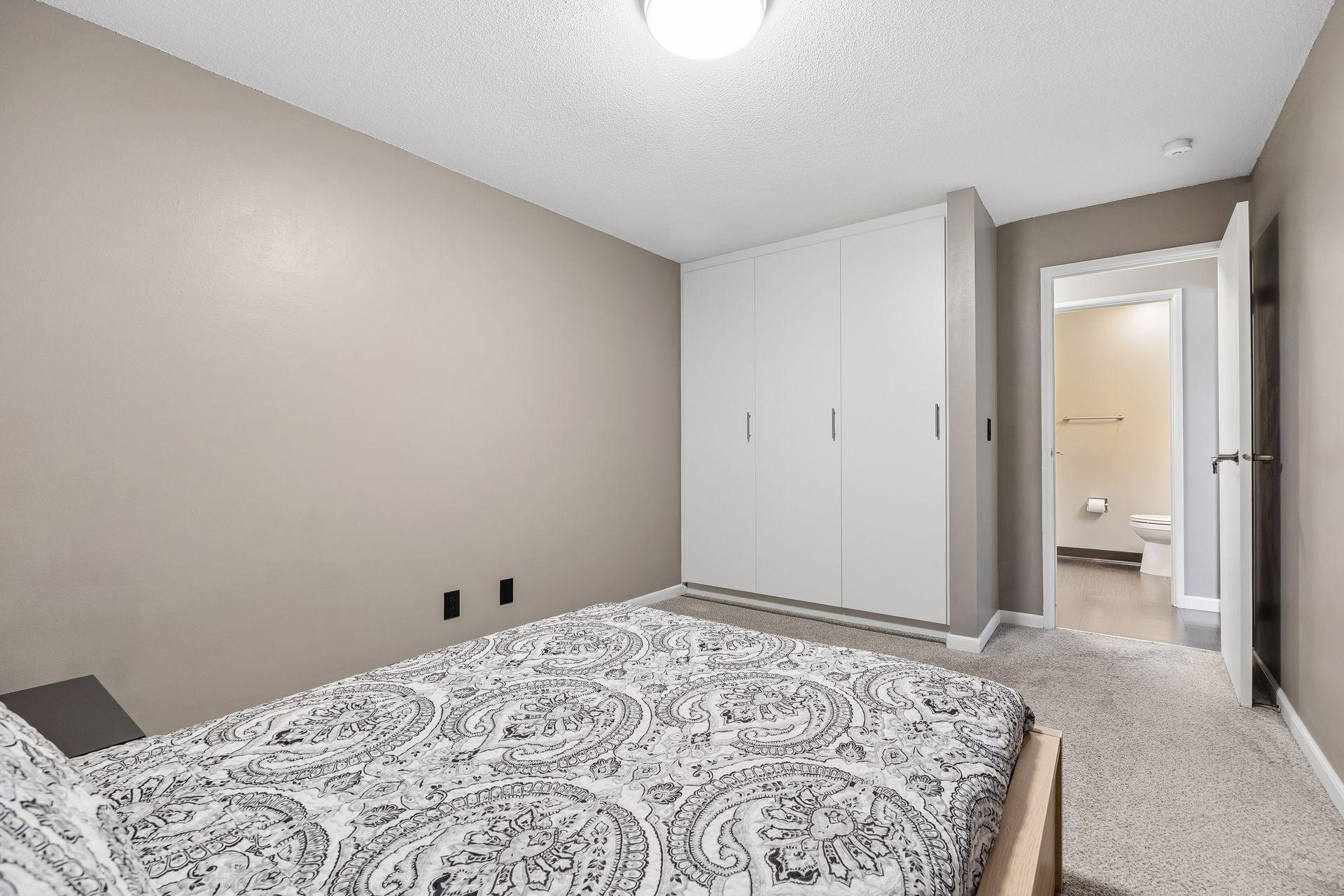 View of Residential at 333 8th Street #219, Minneapolis MN 55414, Minneapolis (22 of 47) - Mike Wilen | Minnesota Team Real Estate
