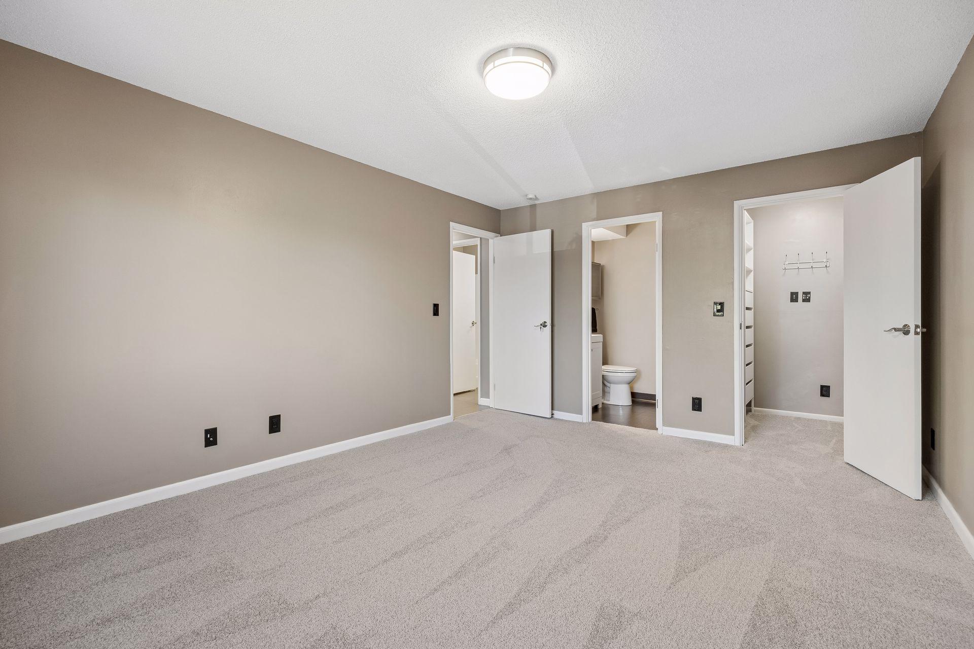 View of Residential at 333 8th Street #219, Minneapolis MN 55414, Minneapolis (17 of 47) - Mike Wilen | Minnesota Team Real Estate