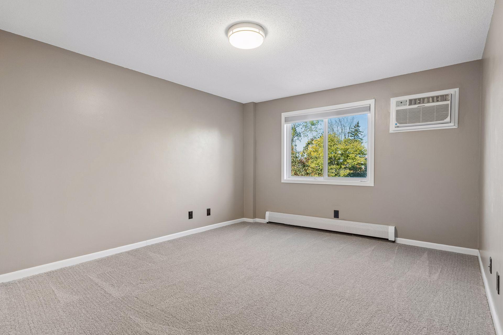 View of Residential at 333 8th Street #219, Minneapolis MN 55414, Minneapolis (15 of 47) - Mike Wilen | Minnesota Team Real Estate