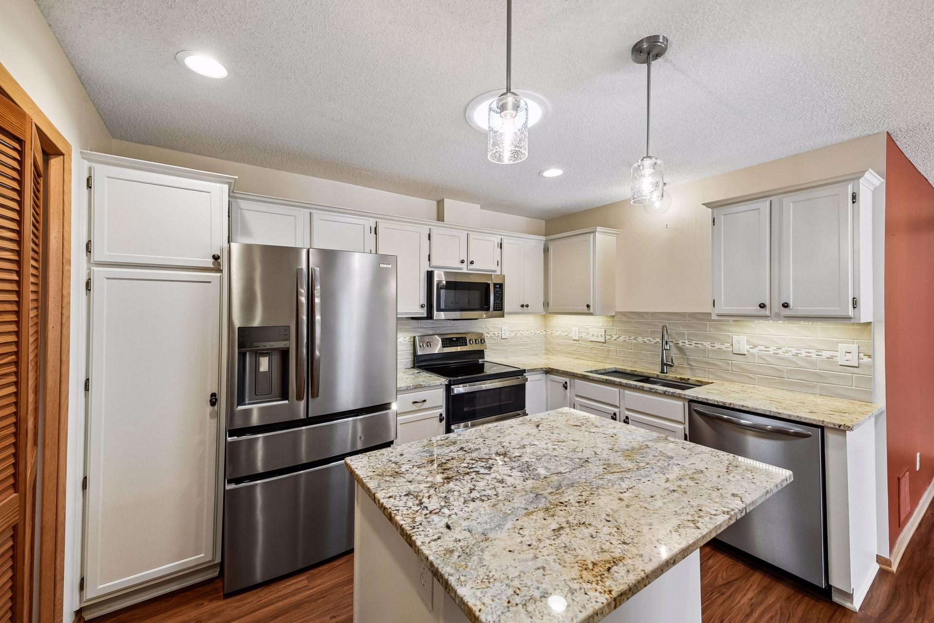 View of Residential at 2796 87th Street, Inver Grove Heights MN 55076, Inver Grove Heights (13 of 27) - Mike Wilen | Minnesota Team Real Estate