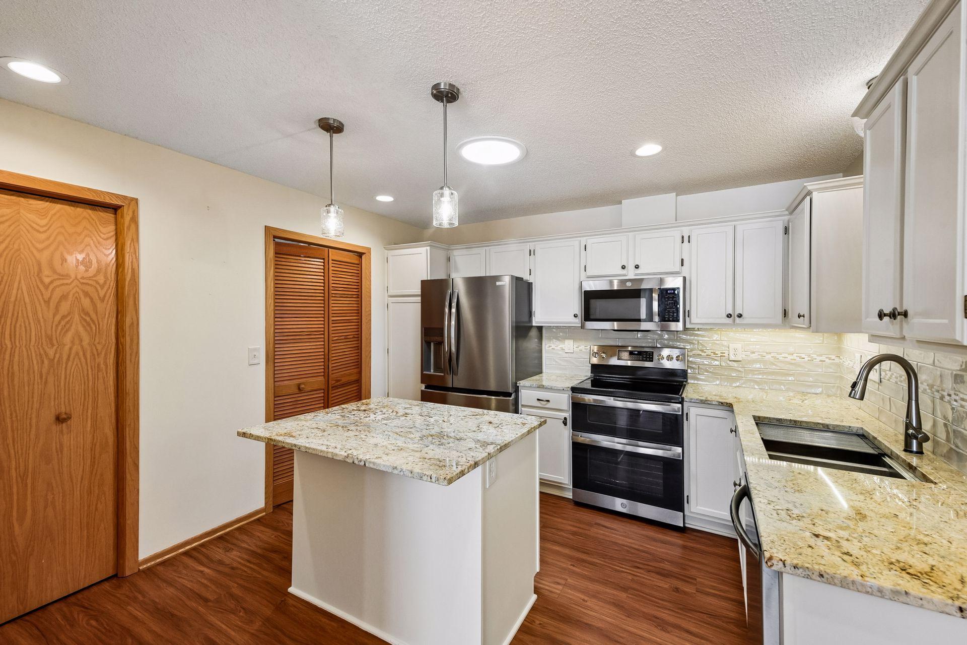 View of Residential at 2796 87th Street, Inver Grove Heights MN 55076, Inver Grove Heights (12 of 27) - Mike Wilen | Minnesota Team Real Estate
