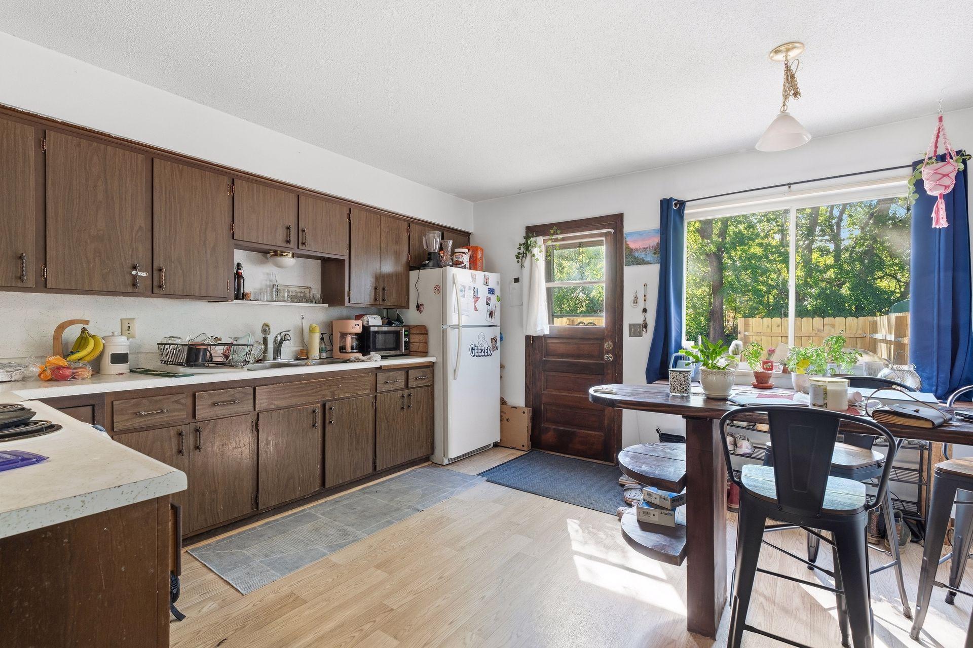 View of Residential Income at 827 Weeks Avenue, Minneapolis MN 55414, Minneapolis (5 of 11) - Mike Wilen | Minnesota Team Real Estate