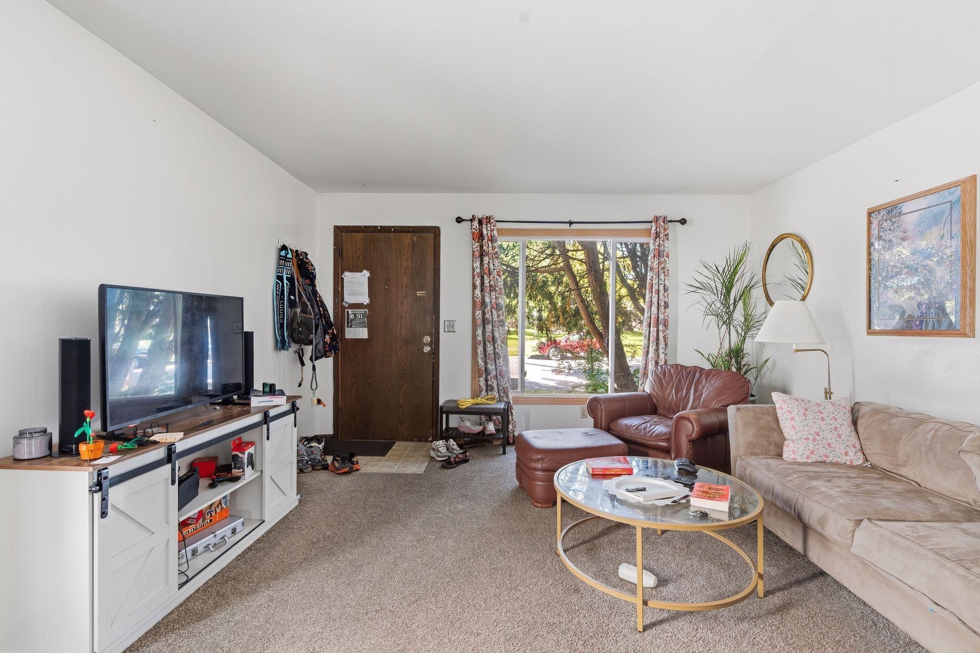 View of Residential Income at 827 Weeks Avenue, Minneapolis MN 55414, Minneapolis (4 of 11) - Mike Wilen | Minnesota Team Real Estate