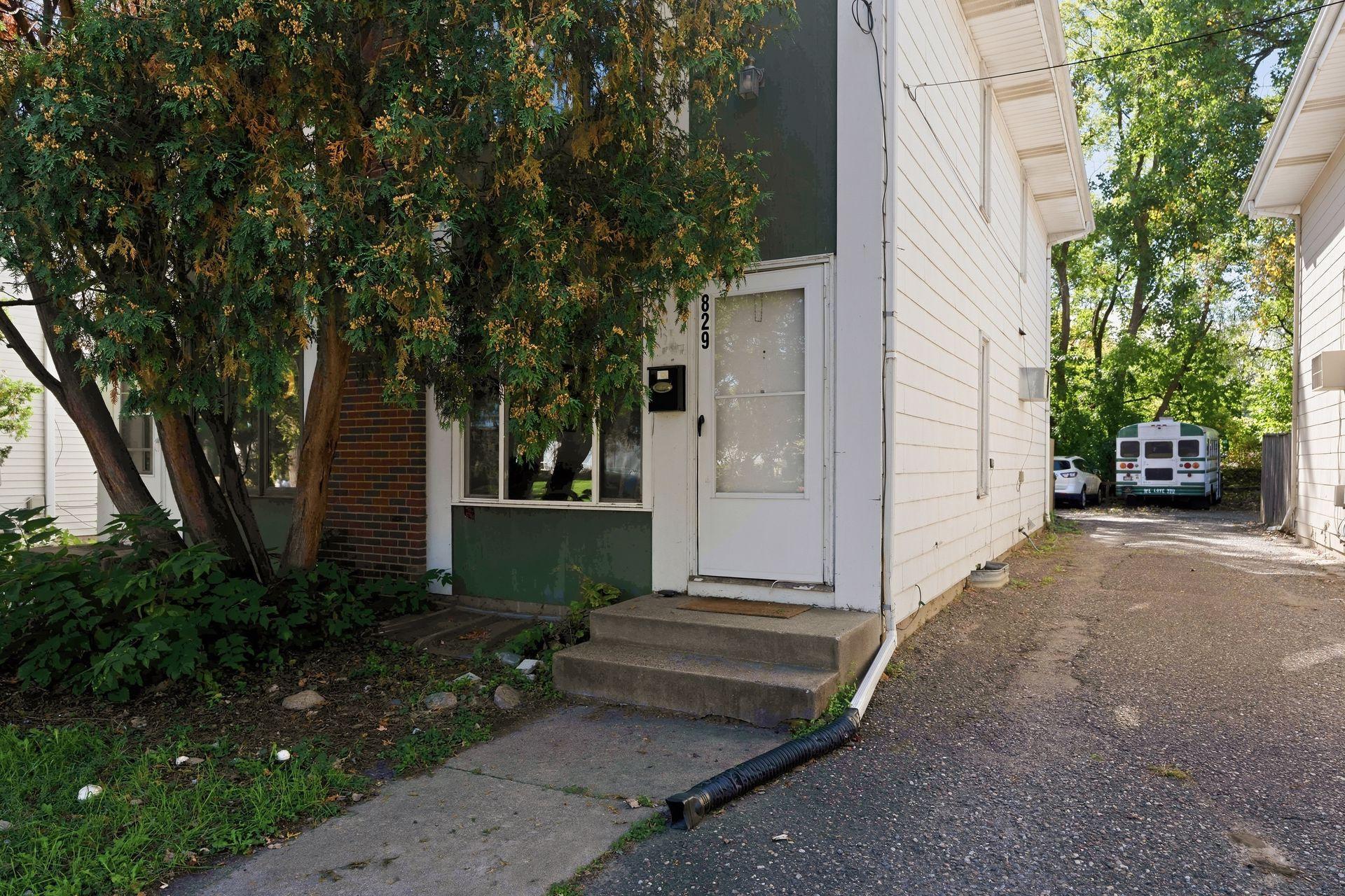 View of Residential Income at 827 Weeks Avenue, Minneapolis MN 55414, Minneapolis (2 of 11) - Mike Wilen | Minnesota Team Real Estate