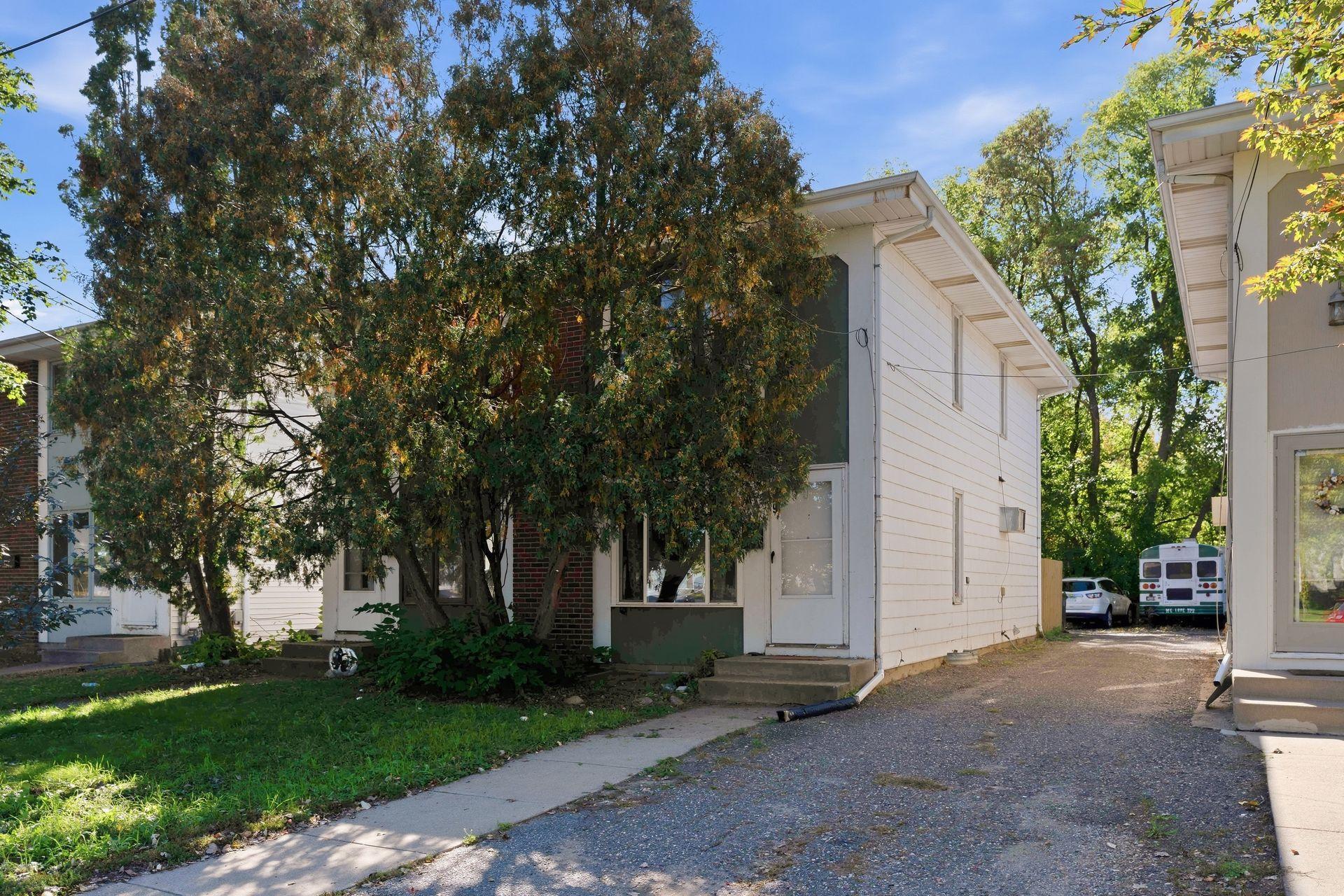 View of Duplex Side by Side at 827 Weeks Avenue, Minneapolis - Mike Wilen | Minnesota Team Real Estate