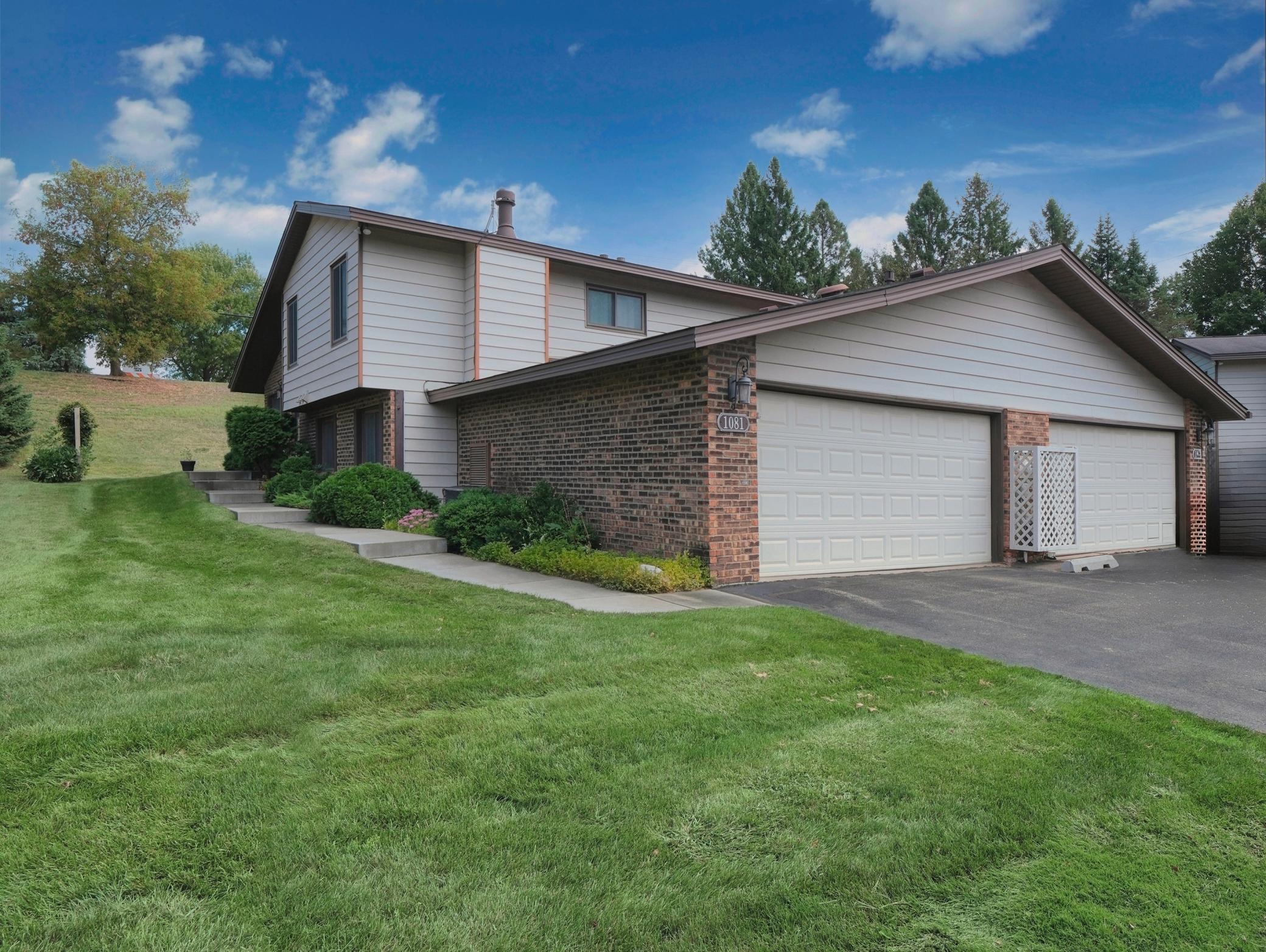 View of (TH) Side x Side at 1081 Weston Lane, Plymouth - Mike Wilen | Minnesota Team Real Estate