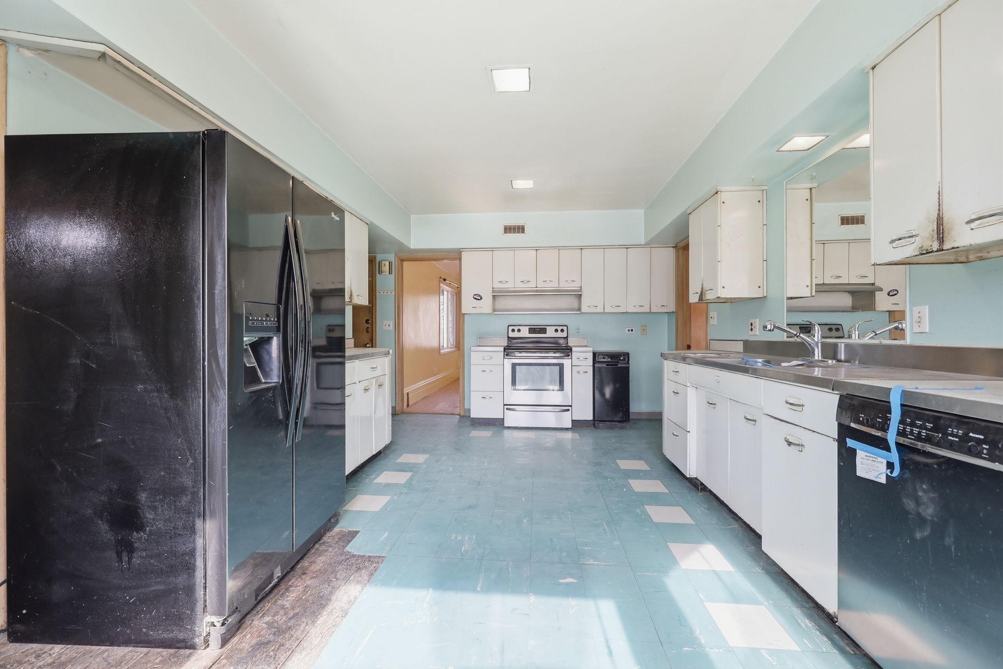 View of Residential at 1030 Hyacinth Avenue, Saint Paul MN 55106, Saint Paul (22 of 54) - Mike Wilen | Minnesota Team Real Estate