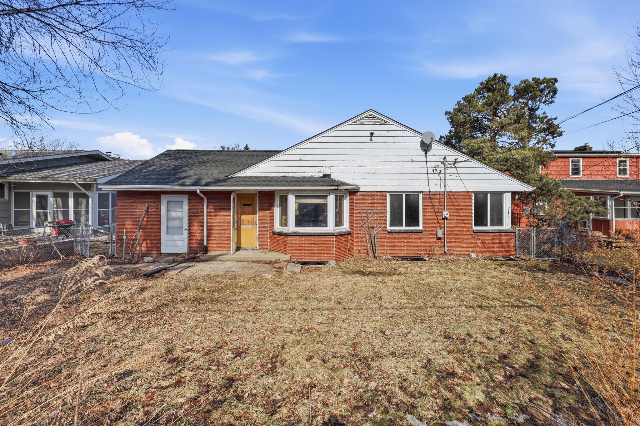 View of Residential at 1030 Hyacinth Avenue, Saint Paul MN 55106, Saint Paul (43 of 54) - Mike Wilen | Minnesota Team Real Estate