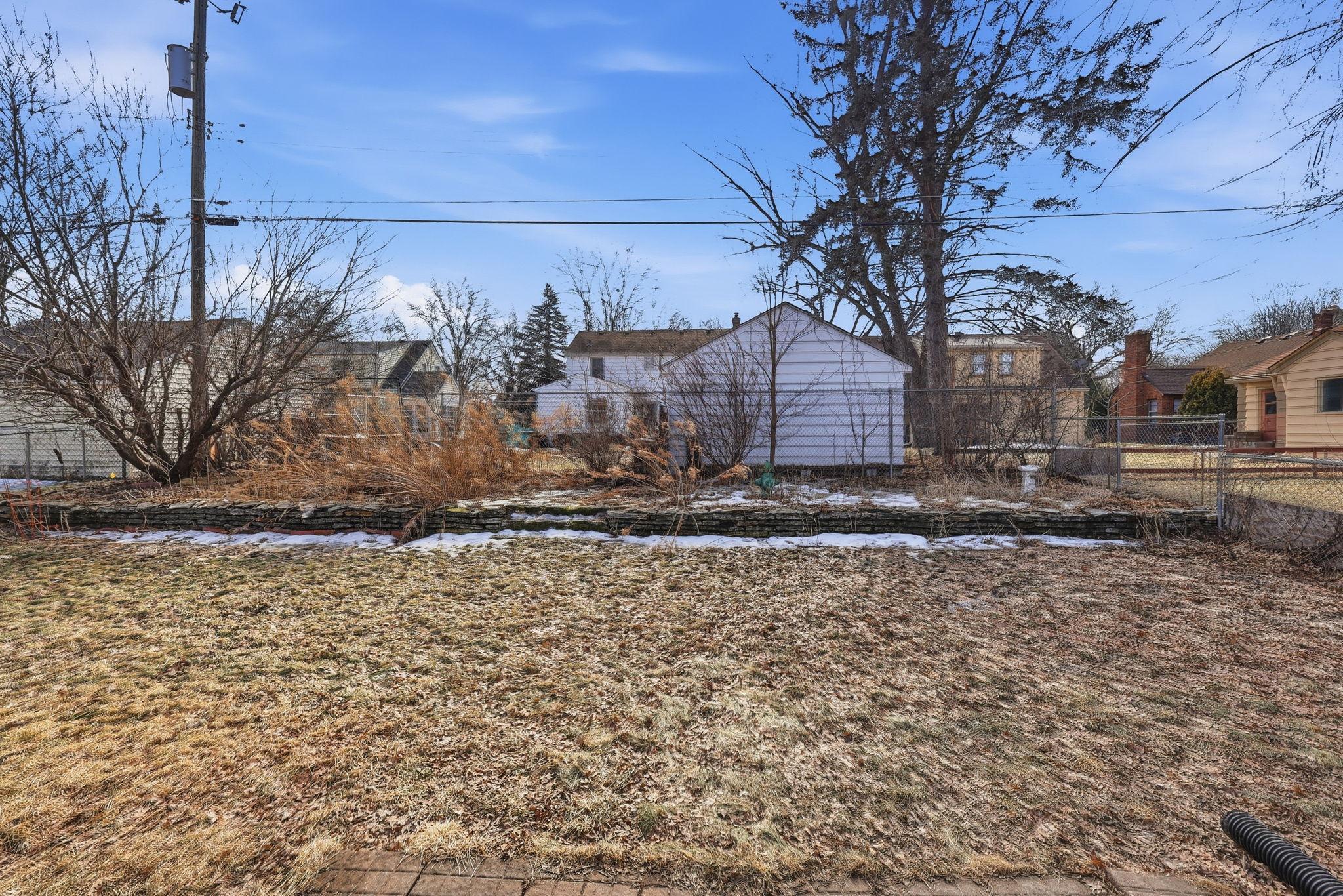 View of Residential at 1030 Hyacinth Avenue, Saint Paul MN 55106, Saint Paul (48 of 54) - Mike Wilen | Minnesota Team Real Estate