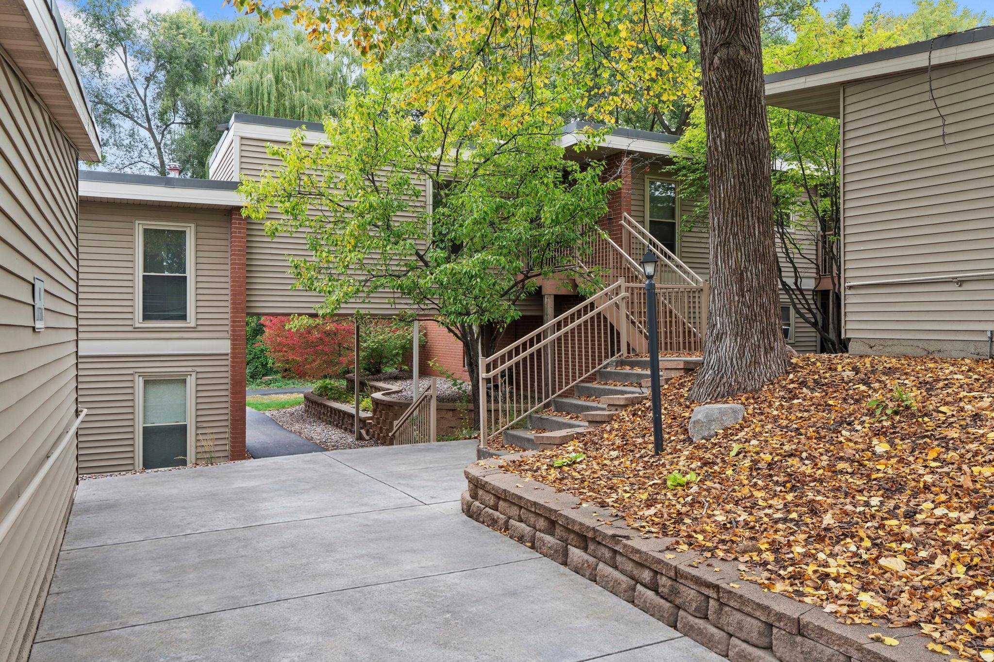 View of Residential at 110288 Village Road, Chaska MN 55318, Chaska (24 of 28) - Mike Wilen | Minnesota Team Real Estate