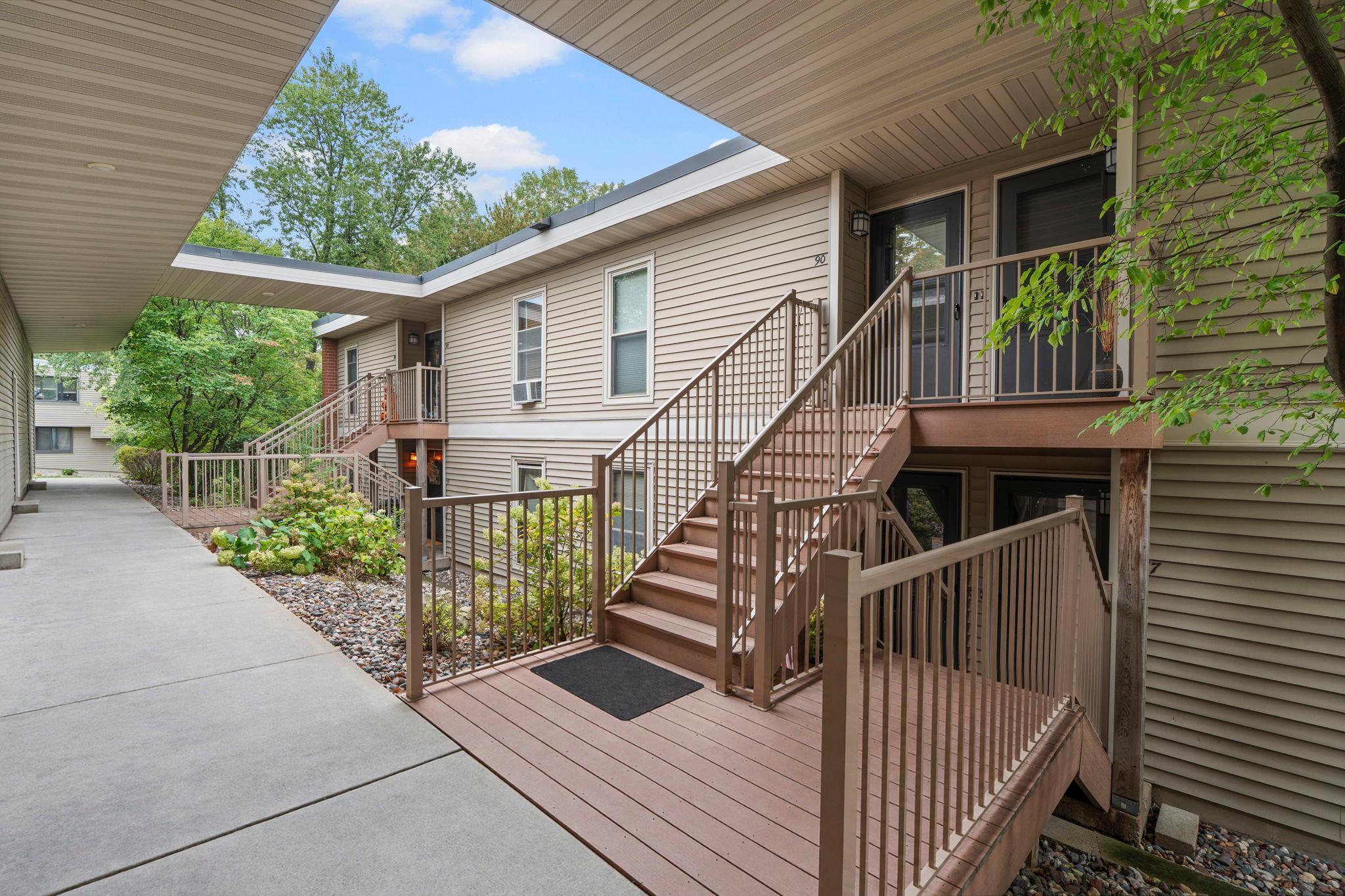 View of Residential at 110288 Village Road, Chaska MN 55318, Chaska (23 of 28) - Mike Wilen | Minnesota Team Real Estate