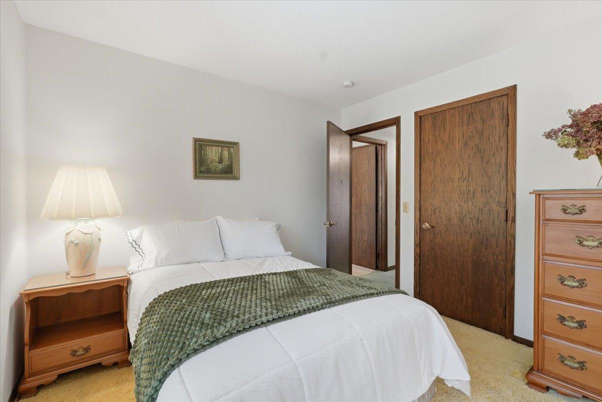 View of Residential at 9051 Jane Road, Lake Elmo MN 55042, Lake Elmo (25 of 57) - Mike Wilen | Minnesota Team Real Estate