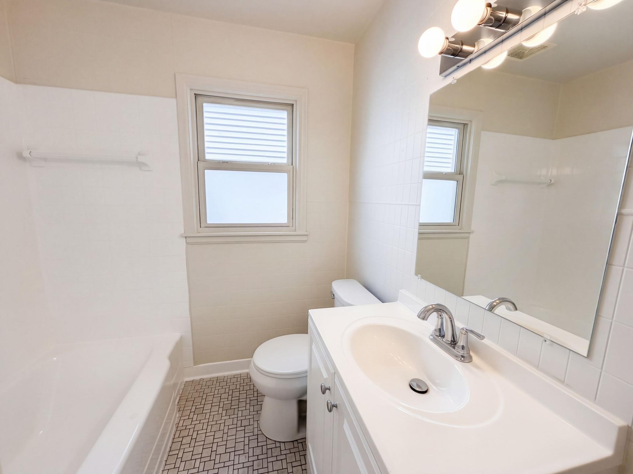 View of Residential at 7221 Minnetonka Boulevard, Saint Louis Park MN 55426, Saint Louis Park (12 of 18) - Mike Wilen | Minnesota Team Real Estate