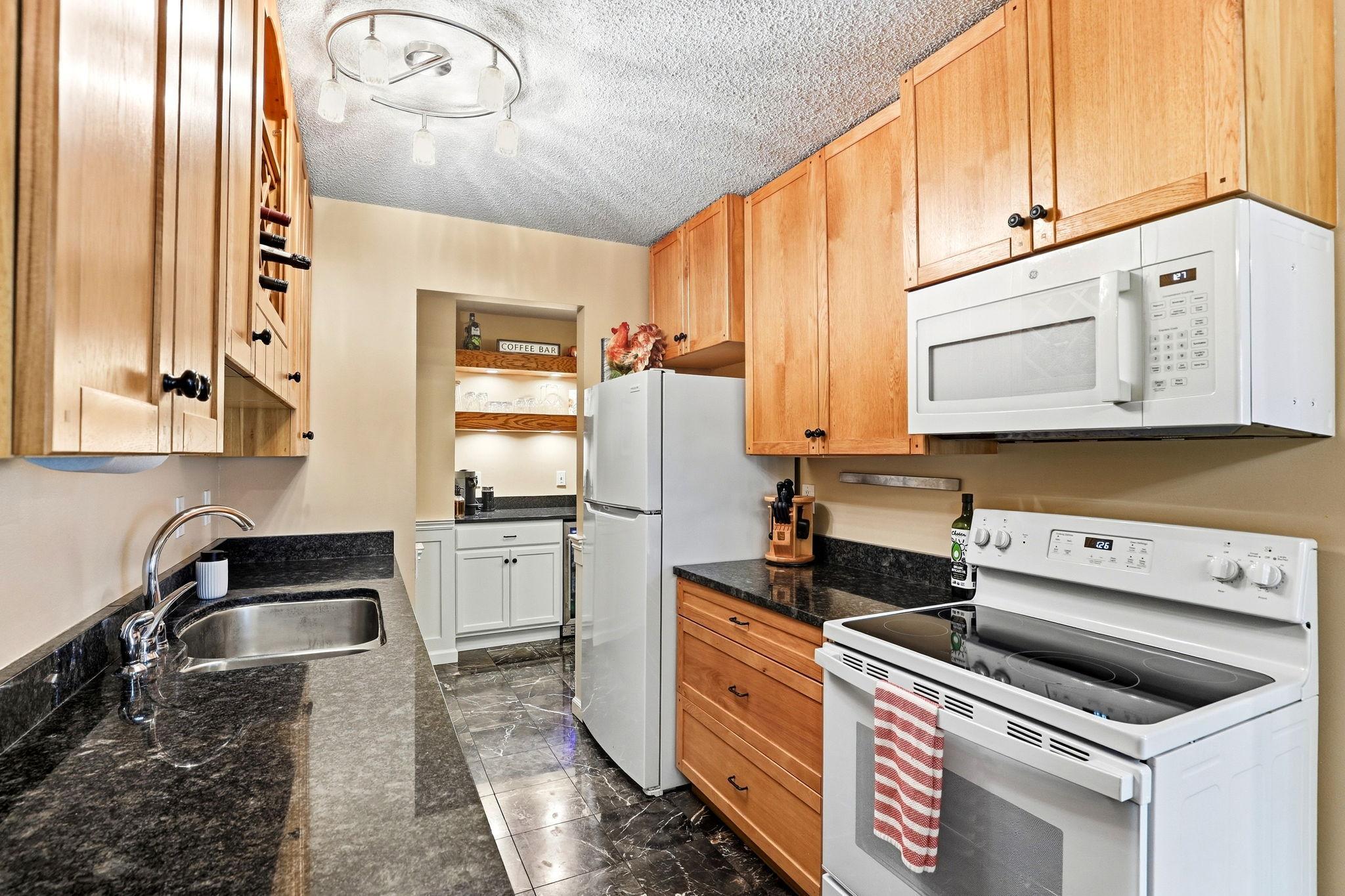 View of Residential at 4412 Cedar Lake Road #3, Saint Louis Park MN 55416, Saint Louis Park (6 of 46) - Mike Wilen | Minnesota Team Real Estate