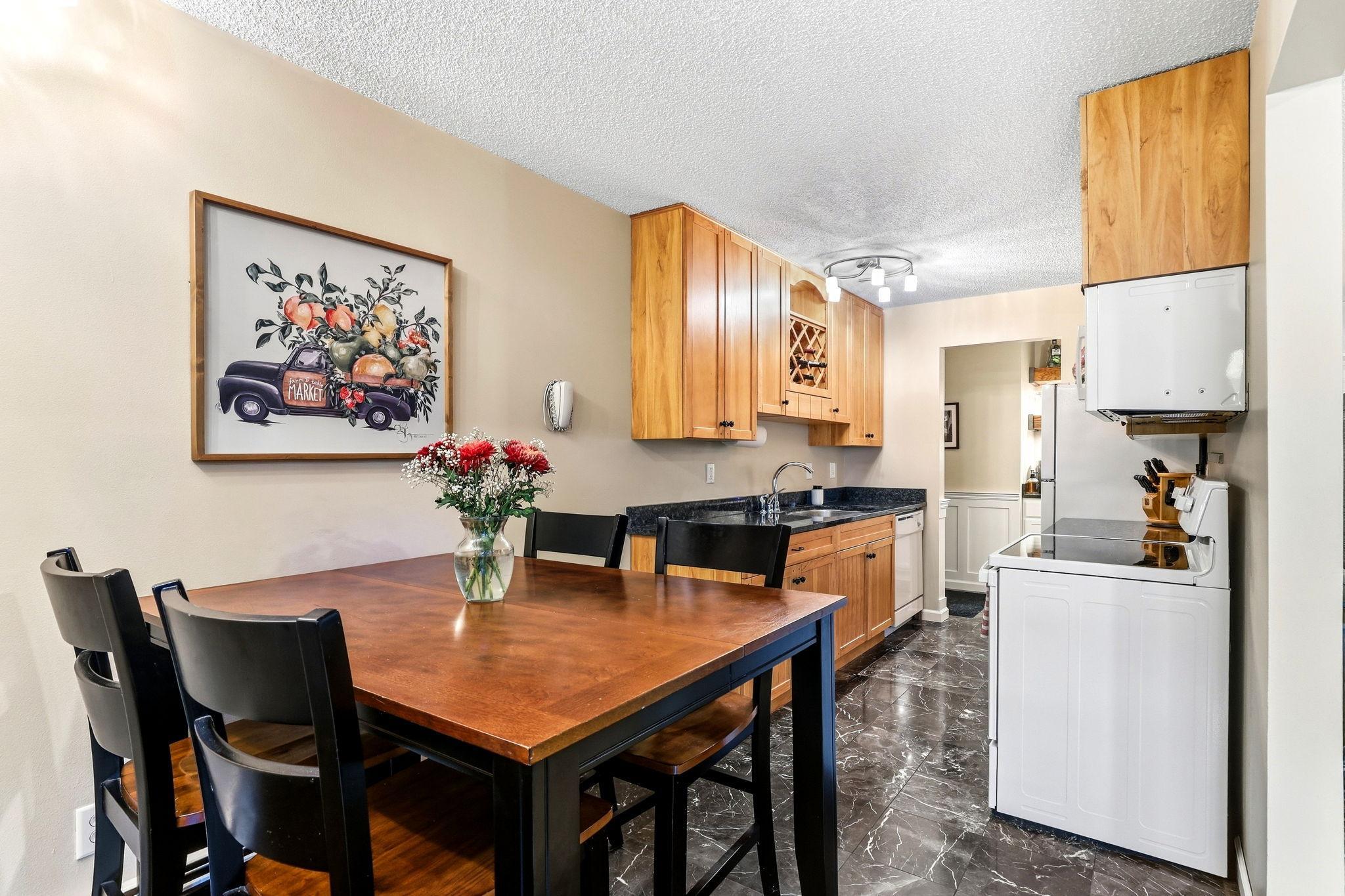 View of Residential at 4412 Cedar Lake Road #3, Saint Louis Park MN 55416, Saint Louis Park (9 of 46) - Mike Wilen | Minnesota Team Real Estate