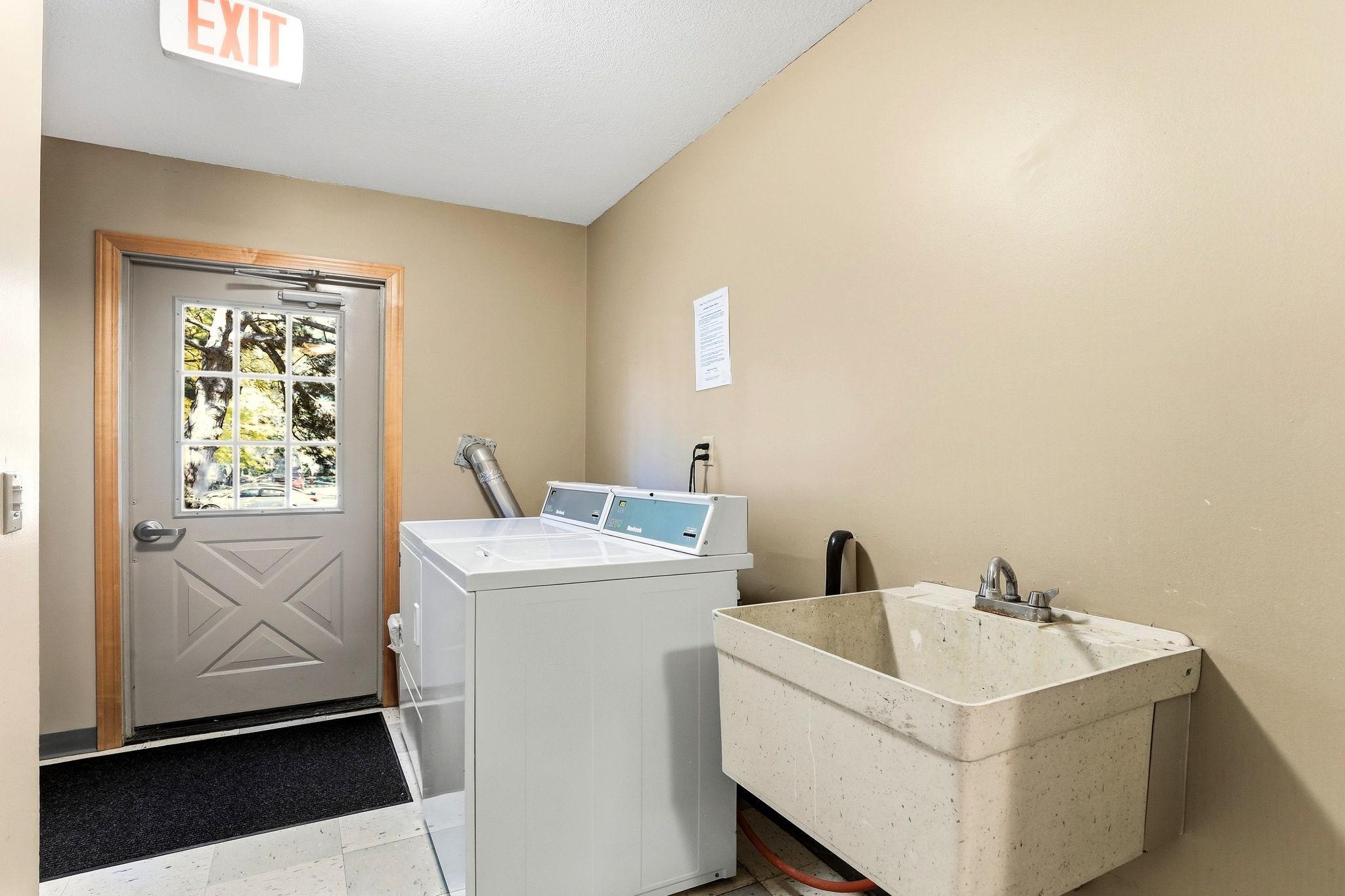 View of Residential at 4412 Cedar Lake Road #3, Saint Louis Park MN 55416, Saint Louis Park (23 of 46) - Mike Wilen | Minnesota Team Real Estate
