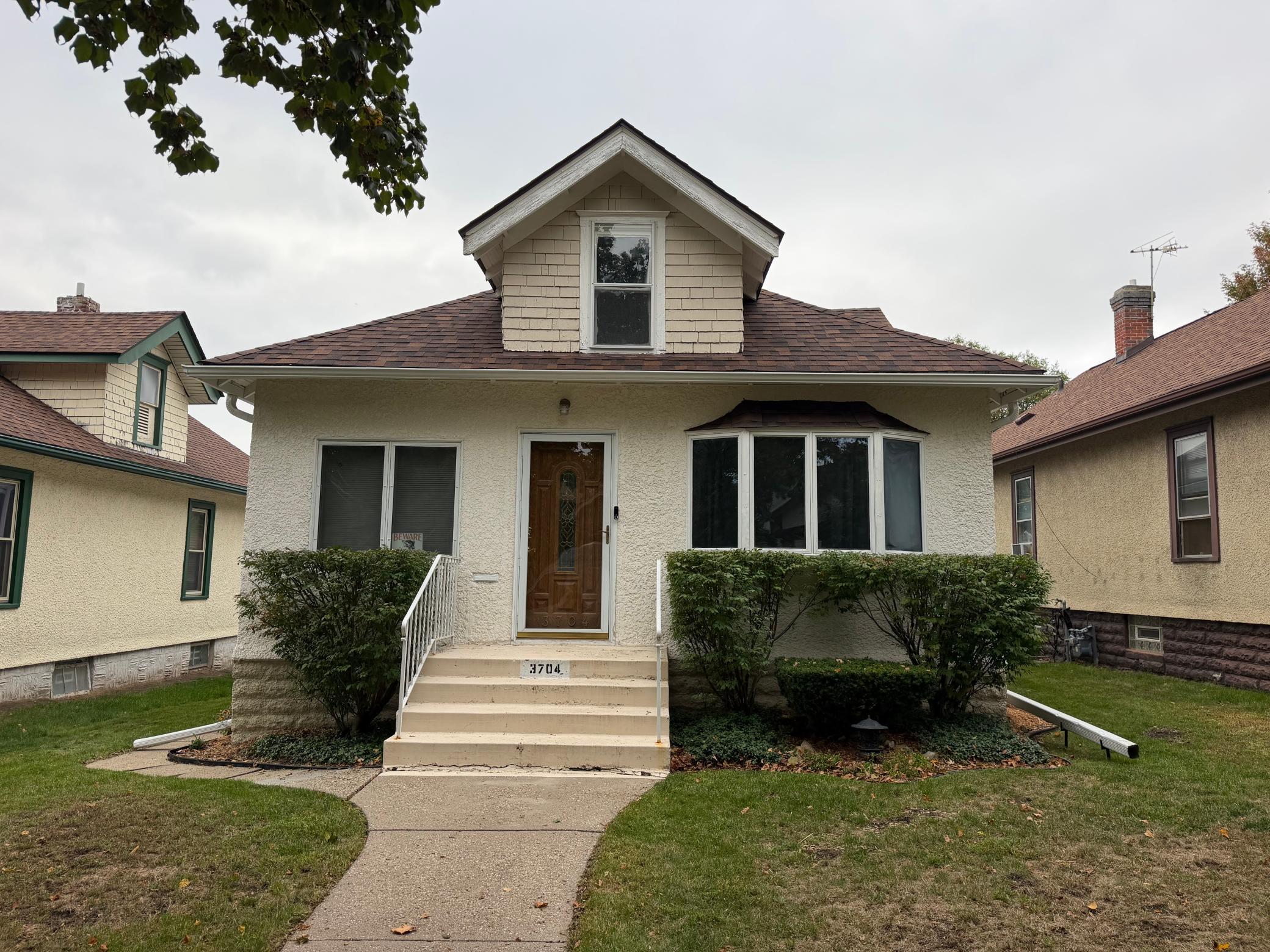 View of Residential at 3704 16th Avenue, Minneapolis MN 55407, Minneapolis (2 of 34) - Mike Wilen | Minnesota Team Real Estate