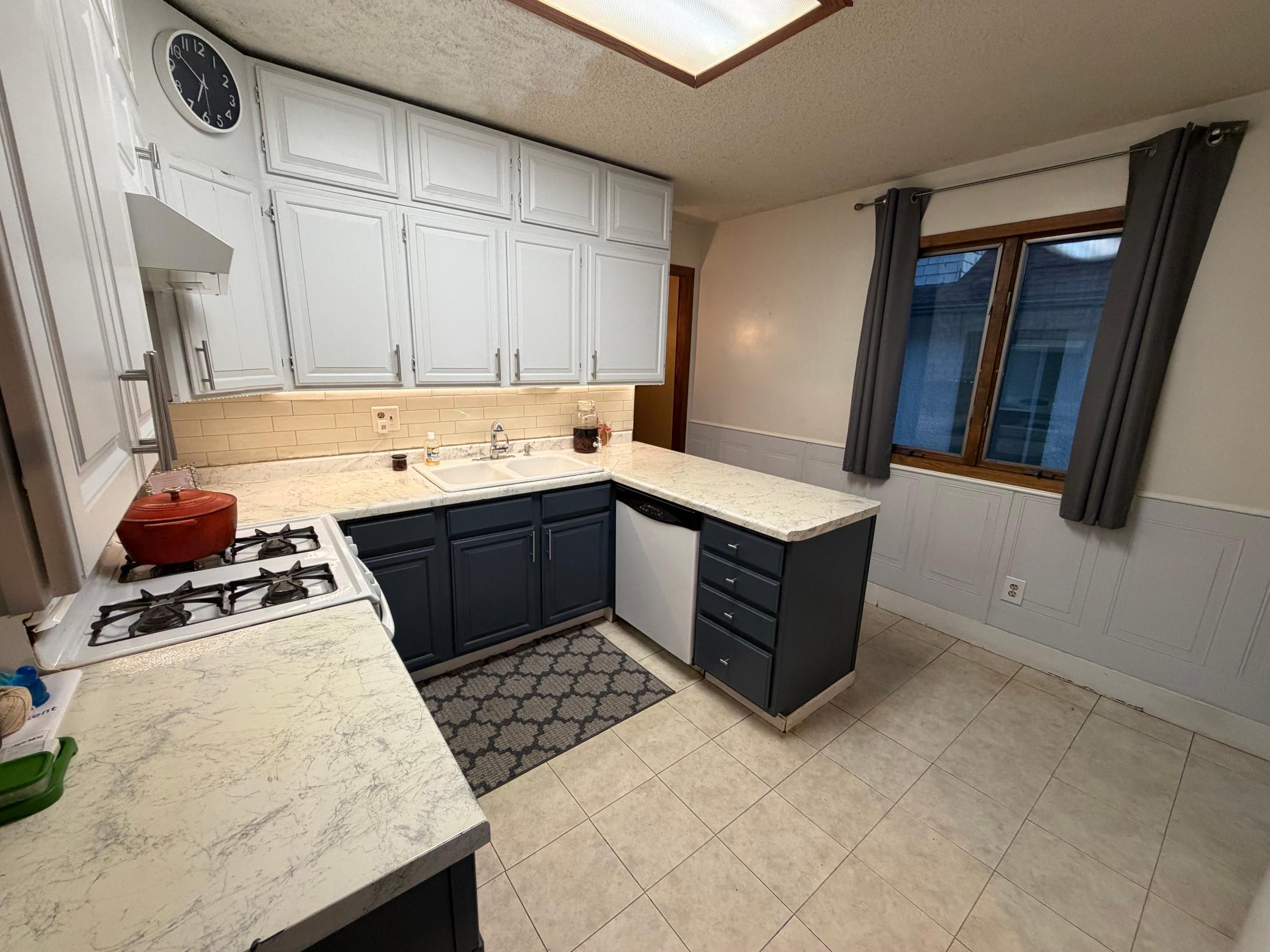 View of Residential at 3704 16th Avenue, Minneapolis MN 55407, Minneapolis (11 of 34) - Mike Wilen | Minnesota Team Real Estate