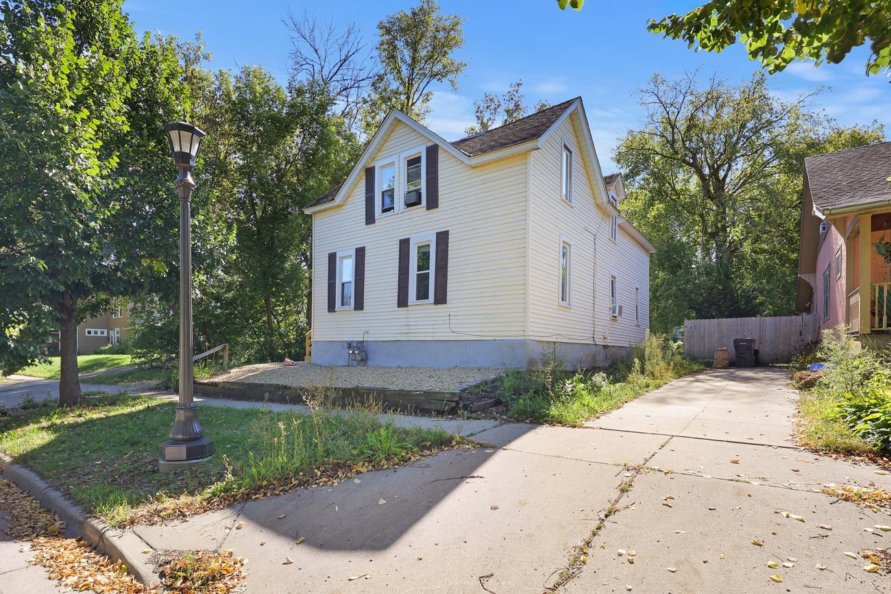 View of Residential Income at 308 Stevens Street, Saint Paul MN 55107, Saint Paul (4 of 22) - Mike Wilen | Minnesota Team Real Estate