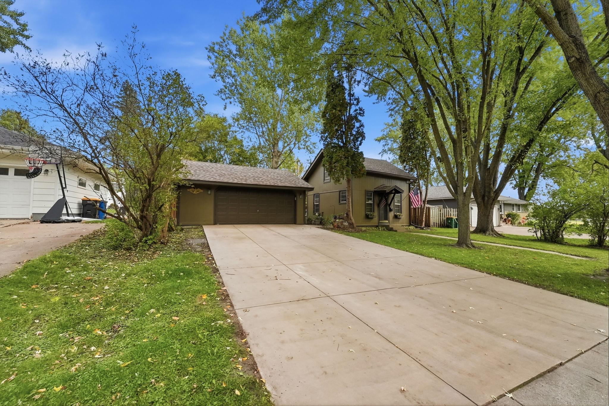 View of Residential at 3210 Zane Avenue, Crystal MN 55422, Crystal (38 of 57) - Mike Wilen | Minnesota Team Real Estate