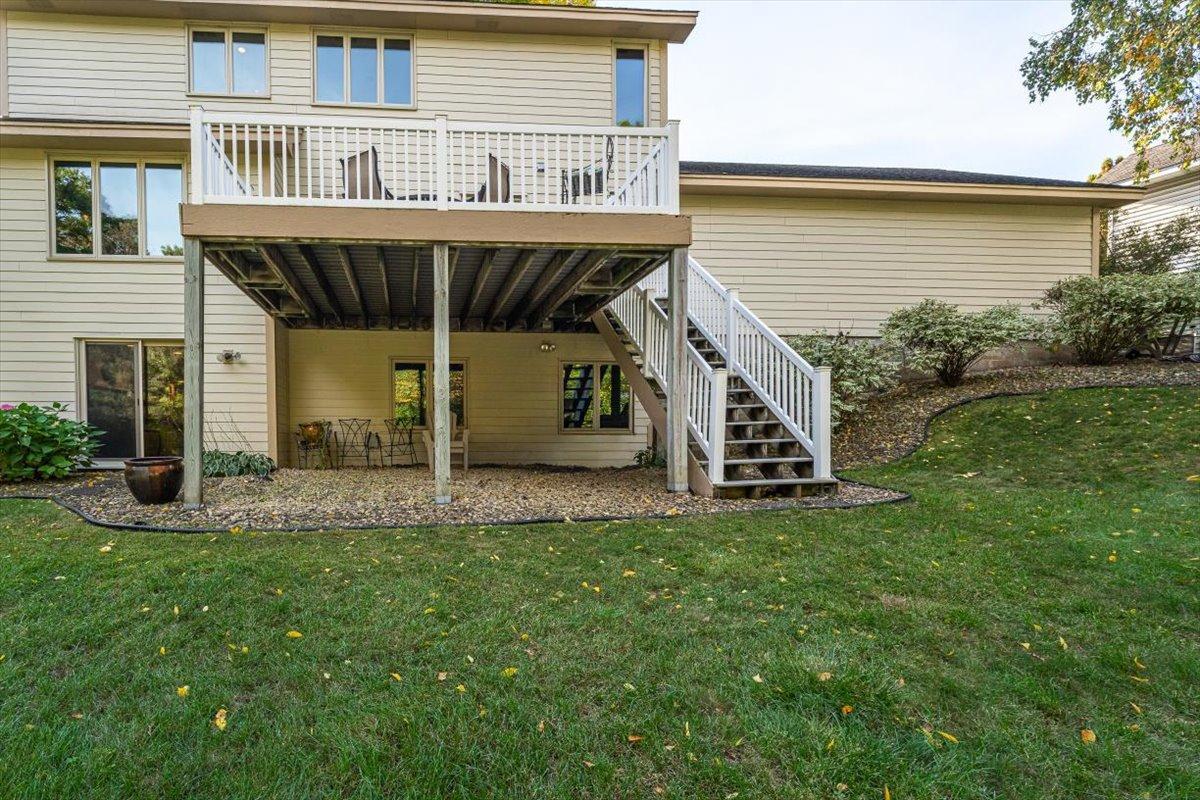 View of Residential at 12061 Gantry Court, Apple Valley MN 55124, Apple Valley (47 of 51) - Mike Wilen | Minnesota Team Real Estate