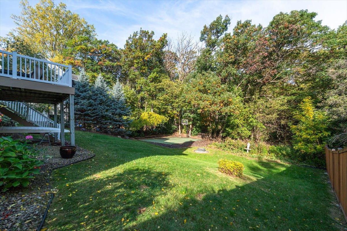 View of Residential at 12061 Gantry Court, Apple Valley MN 55124, Apple Valley (40 of 51) - Mike Wilen | Minnesota Team Real Estate
