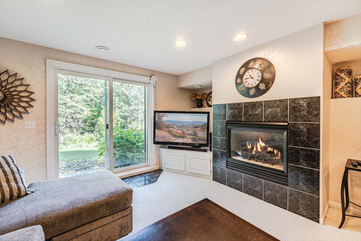 View of Residential at 12061 Gantry Court, Apple Valley MN 55124, Apple Valley (32 of 51) - Mike Wilen | Minnesota Team Real Estate
