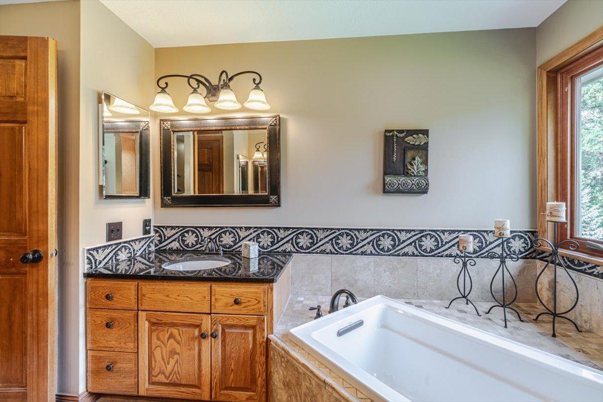 View of Residential at 12061 Gantry Court, Apple Valley MN 55124, Apple Valley (24 of 51) - Mike Wilen | Minnesota Team Real Estate