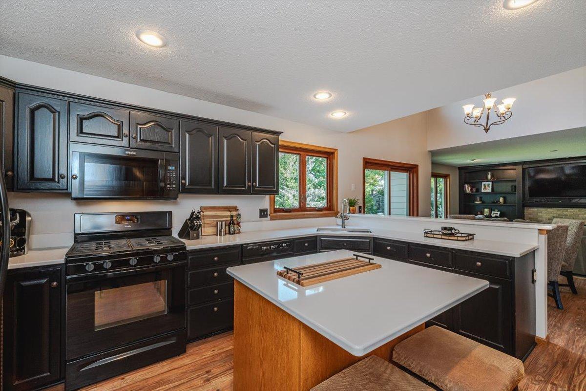 View of Residential at 12061 Gantry Court, Apple Valley MN 55124, Apple Valley (5 of 51) - Mike Wilen | Minnesota Team Real Estate